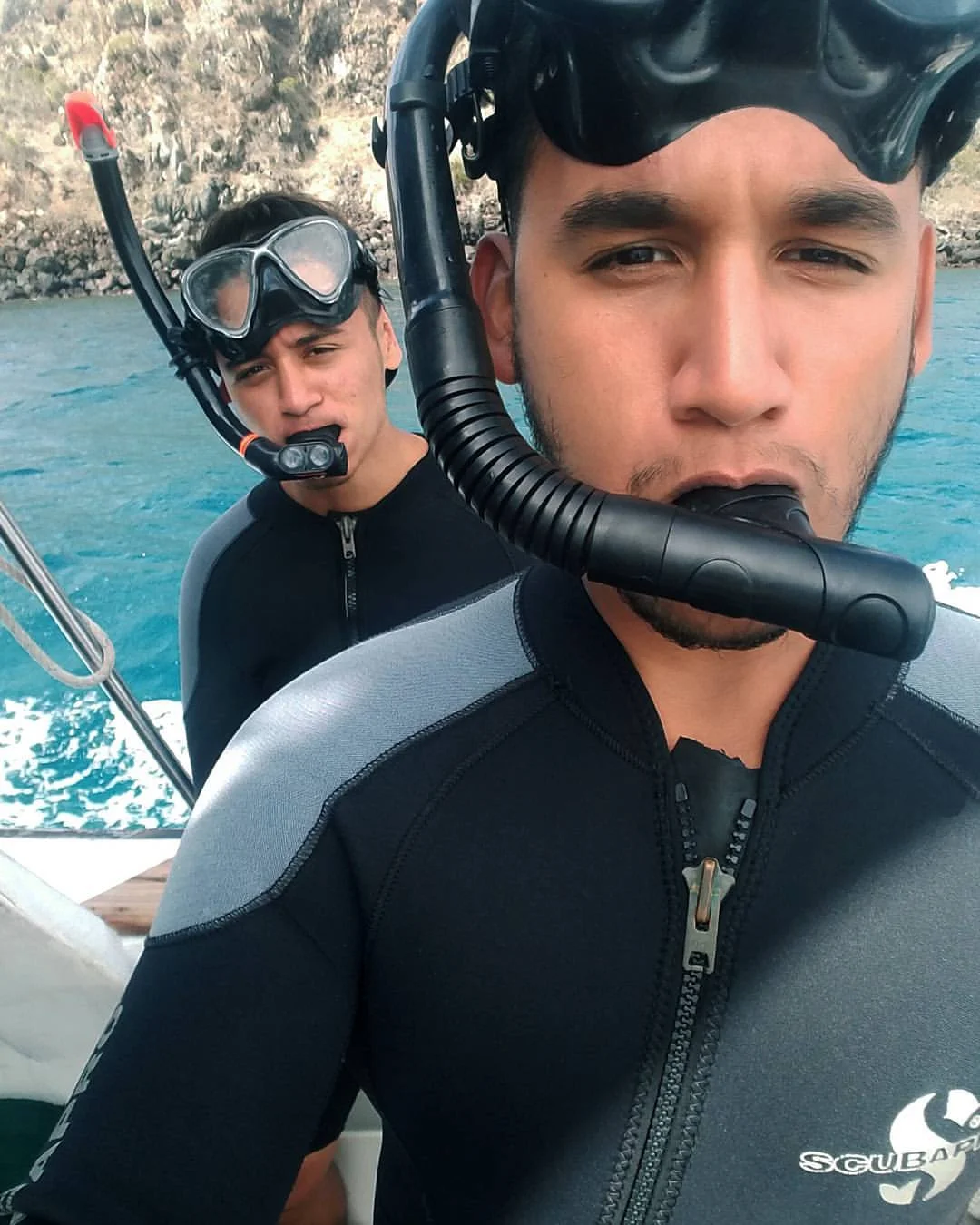 On our way to find Nemo!! Again, look how great my skin is!
