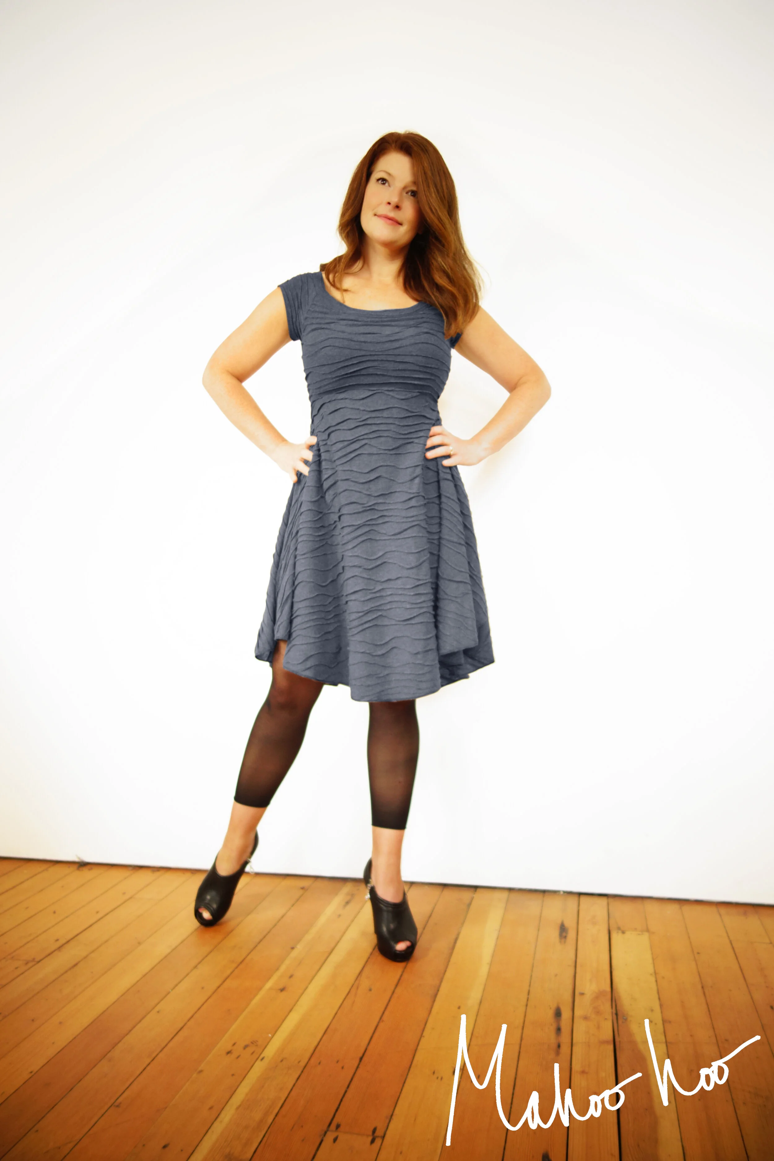 Mari Wave Gray 01.jpg
