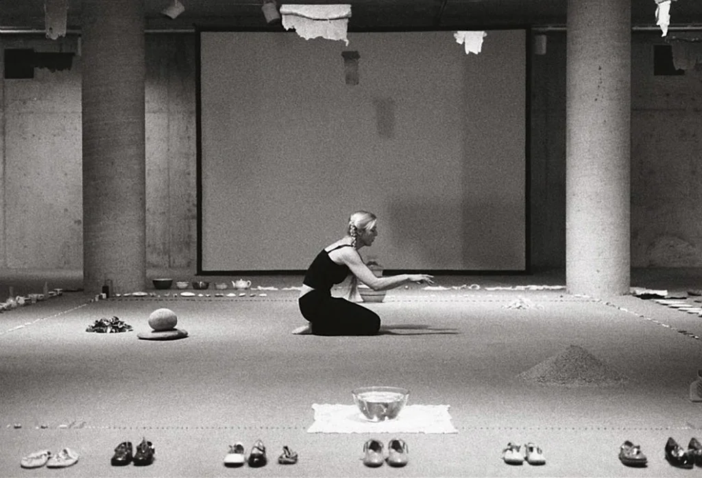 Sculpture / Performance