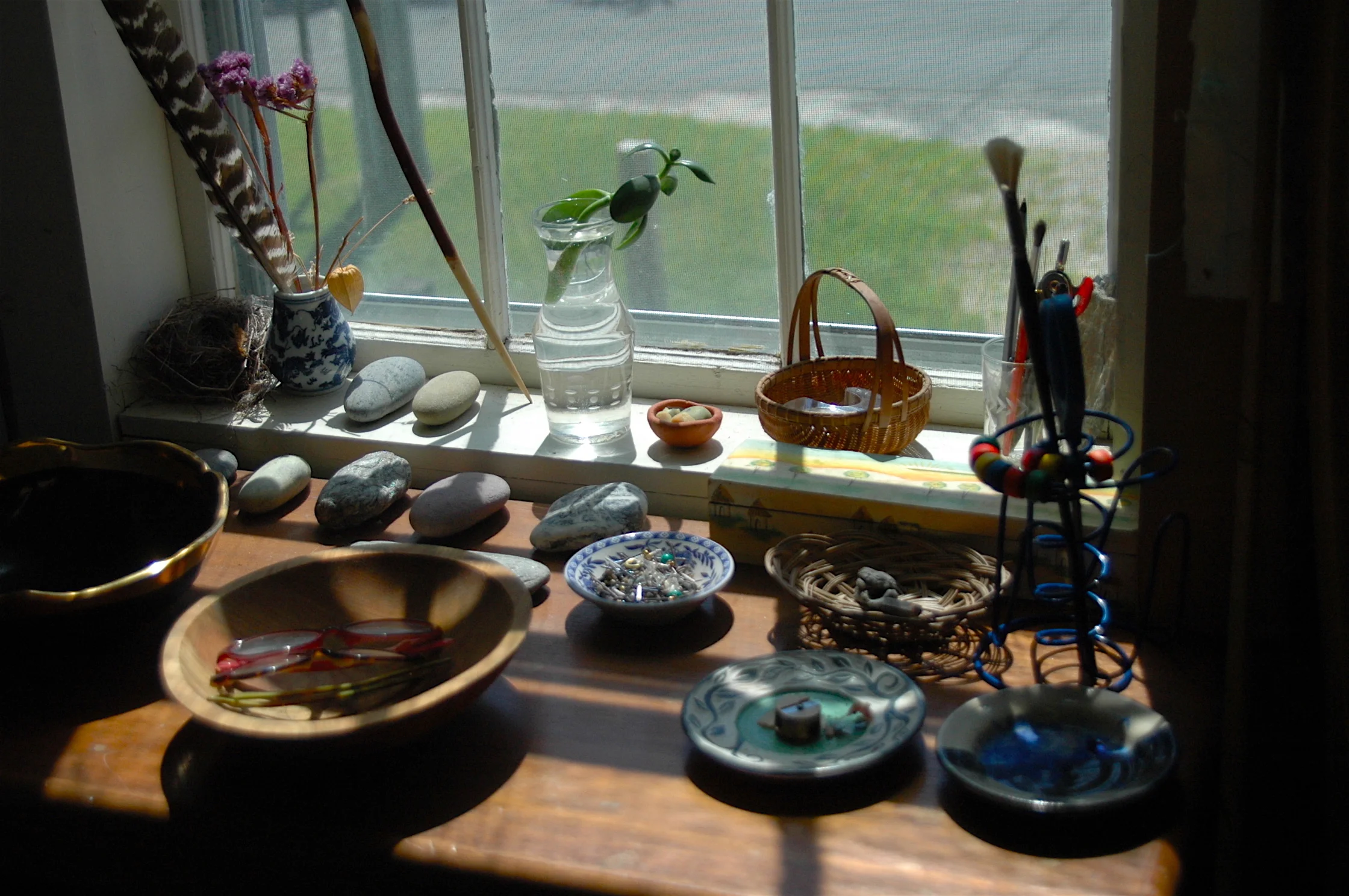 Studio5WindowJune.jpeg