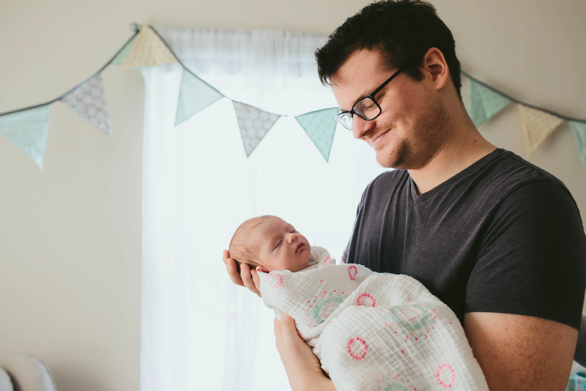 Jillian VanZytveld Photography - Grand Rapids Lifestyle Newborn Photography - 08.jpg