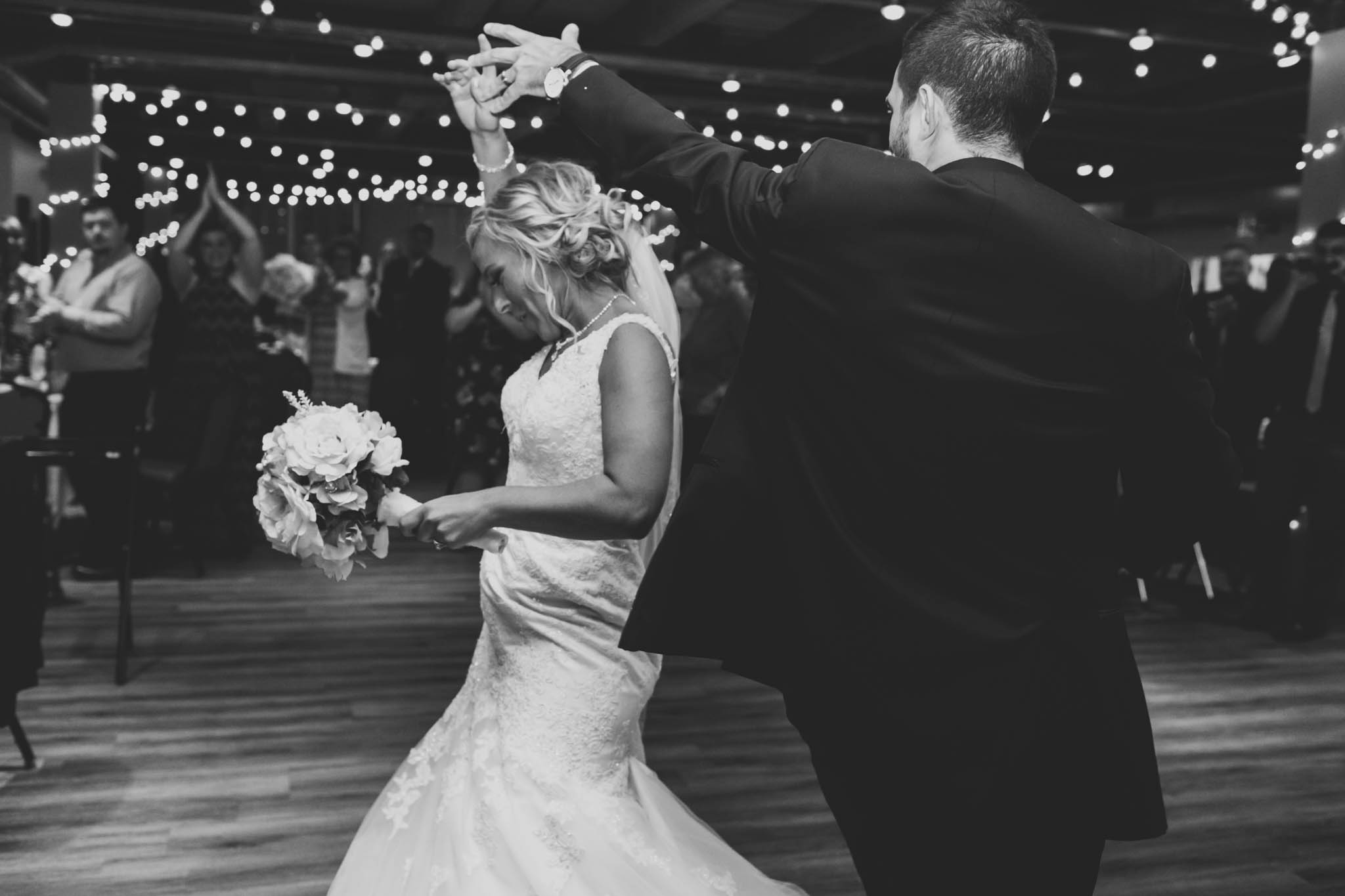 Jillian VanZytveld Photography - Grand Rapids Lifestyle Wedding Photography - 156.jpg