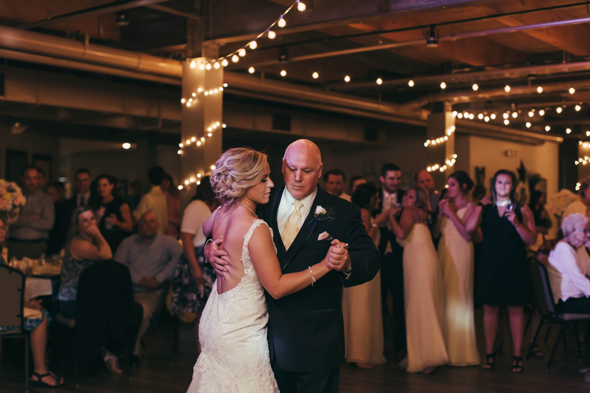 Jillian VanZytveld Photography - Grand Rapids Lifestyle Wedding Photography - 202.jpg