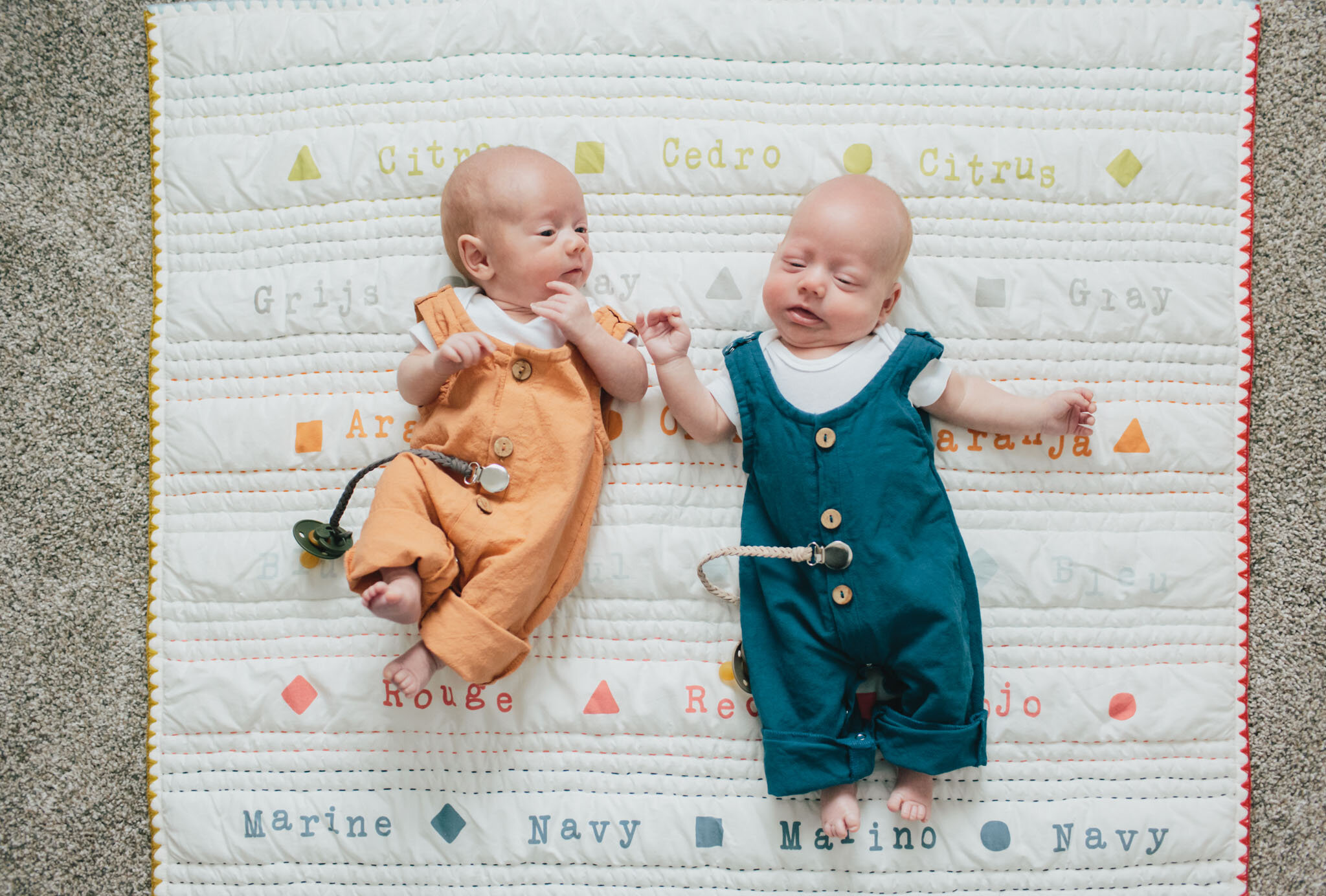 2019-Jillian VanZytveld Photography-Lifestyle-Newborn-Twins-11.jpg