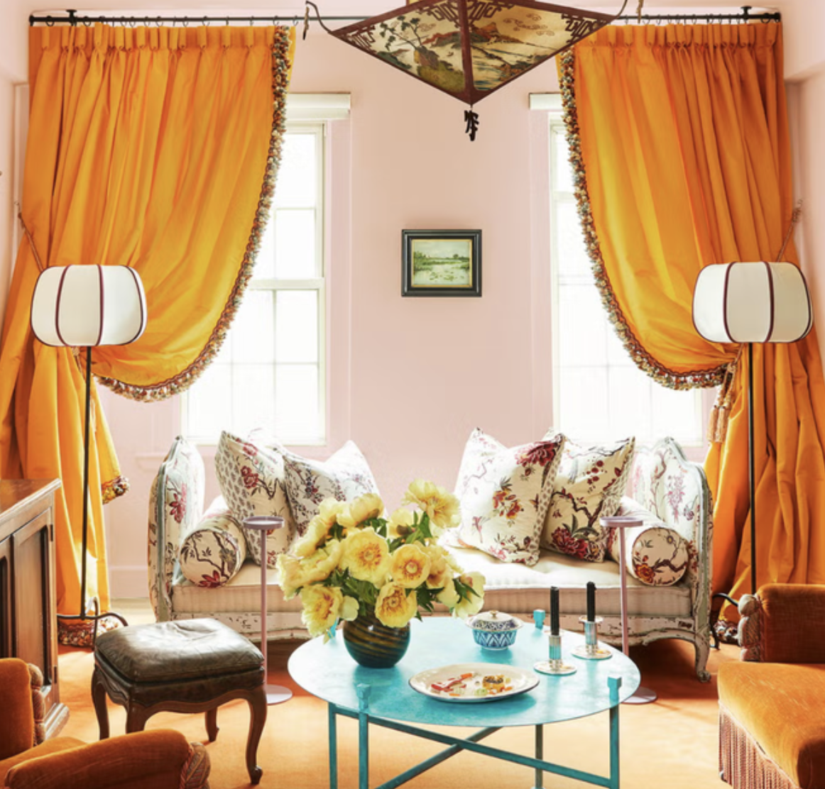 Are Tiny Paintings the Next Big Thing?
 ELLE DECOR | March 2025  