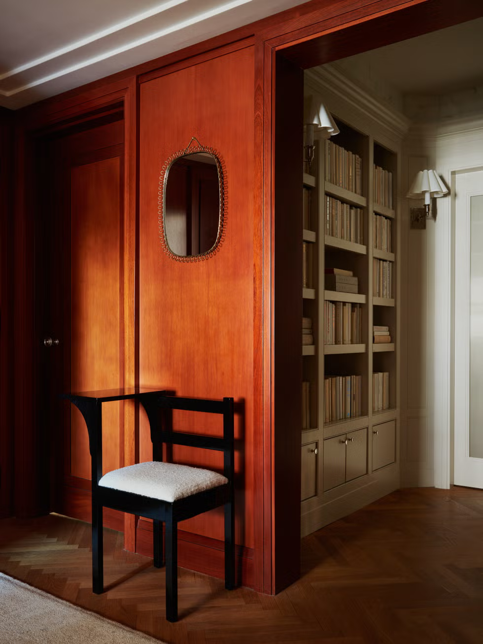 This Refined Upper East Side Apartment Is the Stuff of Adulting Dreams
 ELLE DECOR | November 2024  