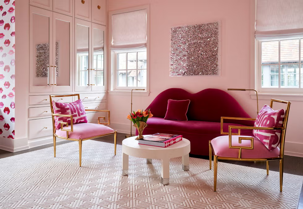 History Was Created From Scratch in One of Houston’s River Oaks Majesties
 ELLE DECOR | October 2022  