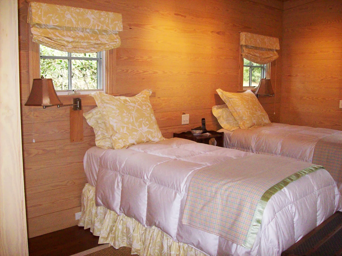 Bedding_Pillows_018.jpg