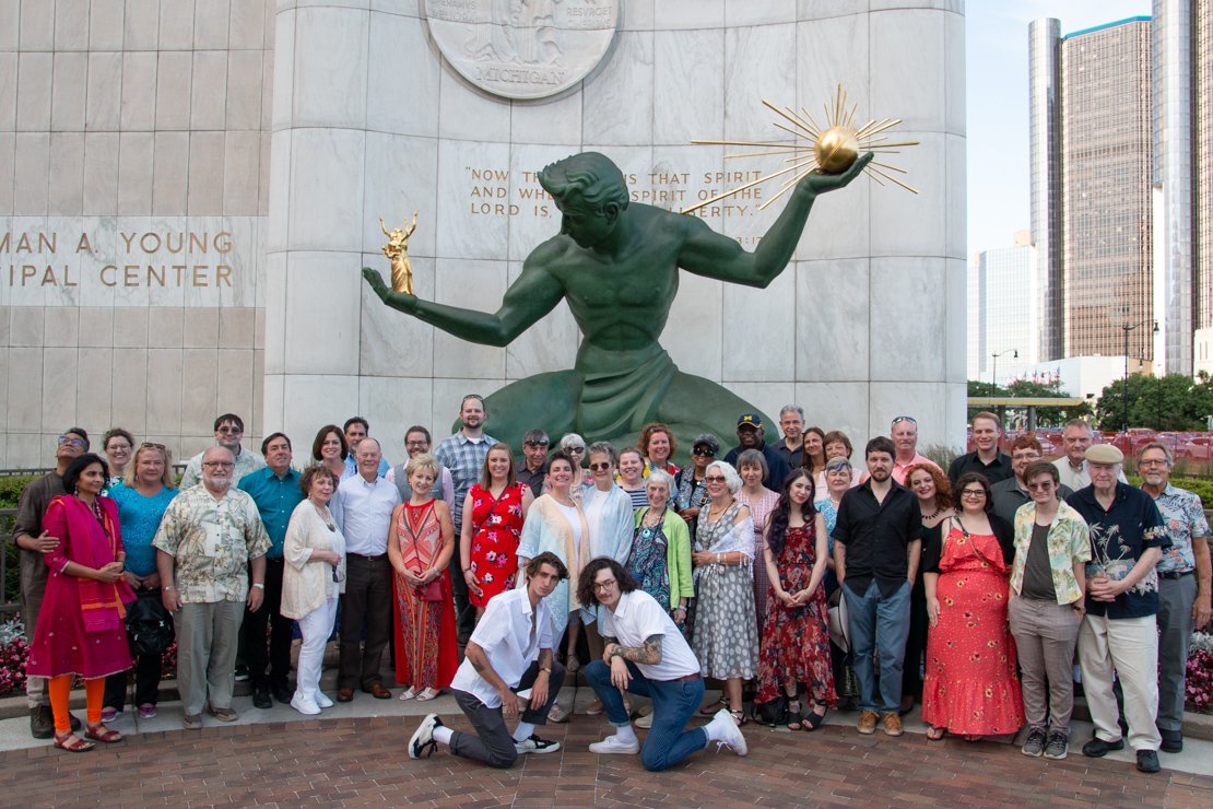 Bus_Wedding_Group_Spirit of Detroit.jpeg