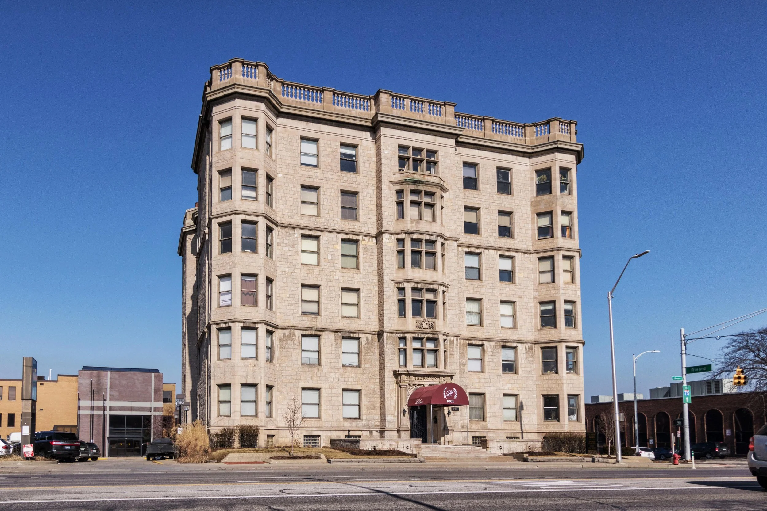 Palms Apartments (2).jpg