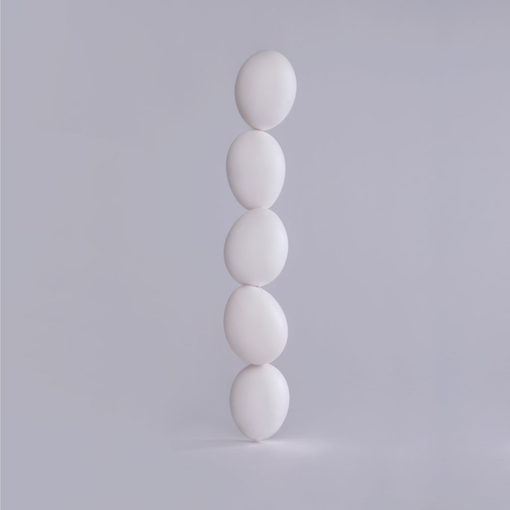Eggs, A balancing act