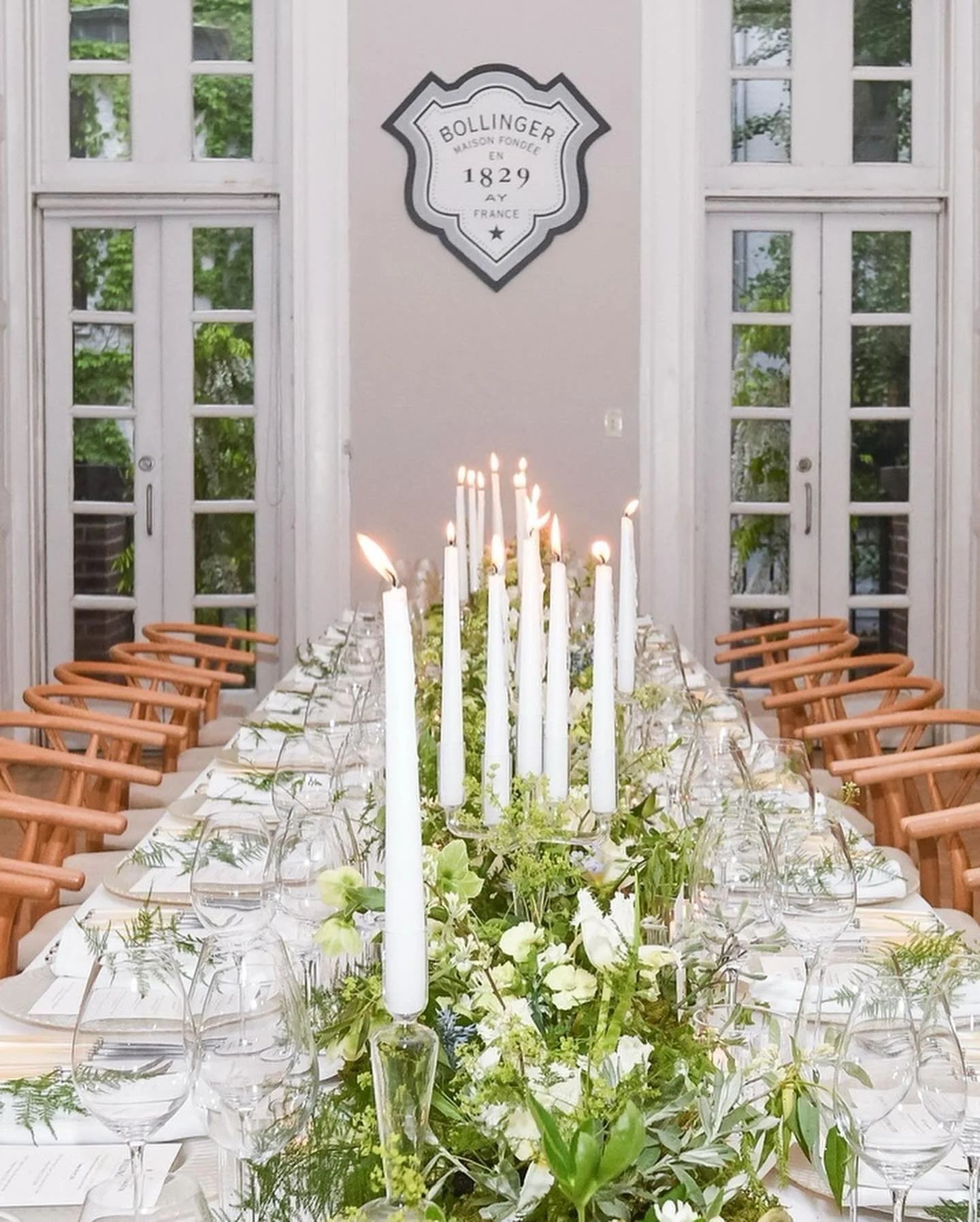 Bubbles, branding and beautiful details 🍾 Custom menus and signage done the SPAR-way. #MadeBySPAR