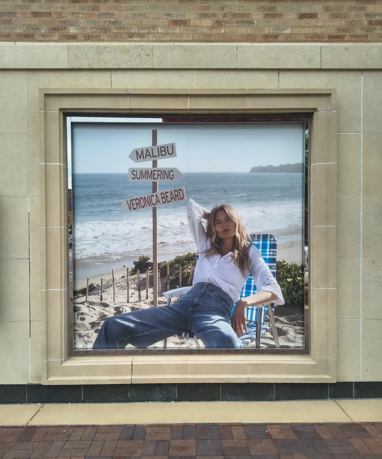 A summer moment in Malibu for @veronicabeard, brought to life by SPAR ☀️🌊

#MadeBySPAR #CreativeAgency #BrandStrategy #CustomDesign #CustomInstall