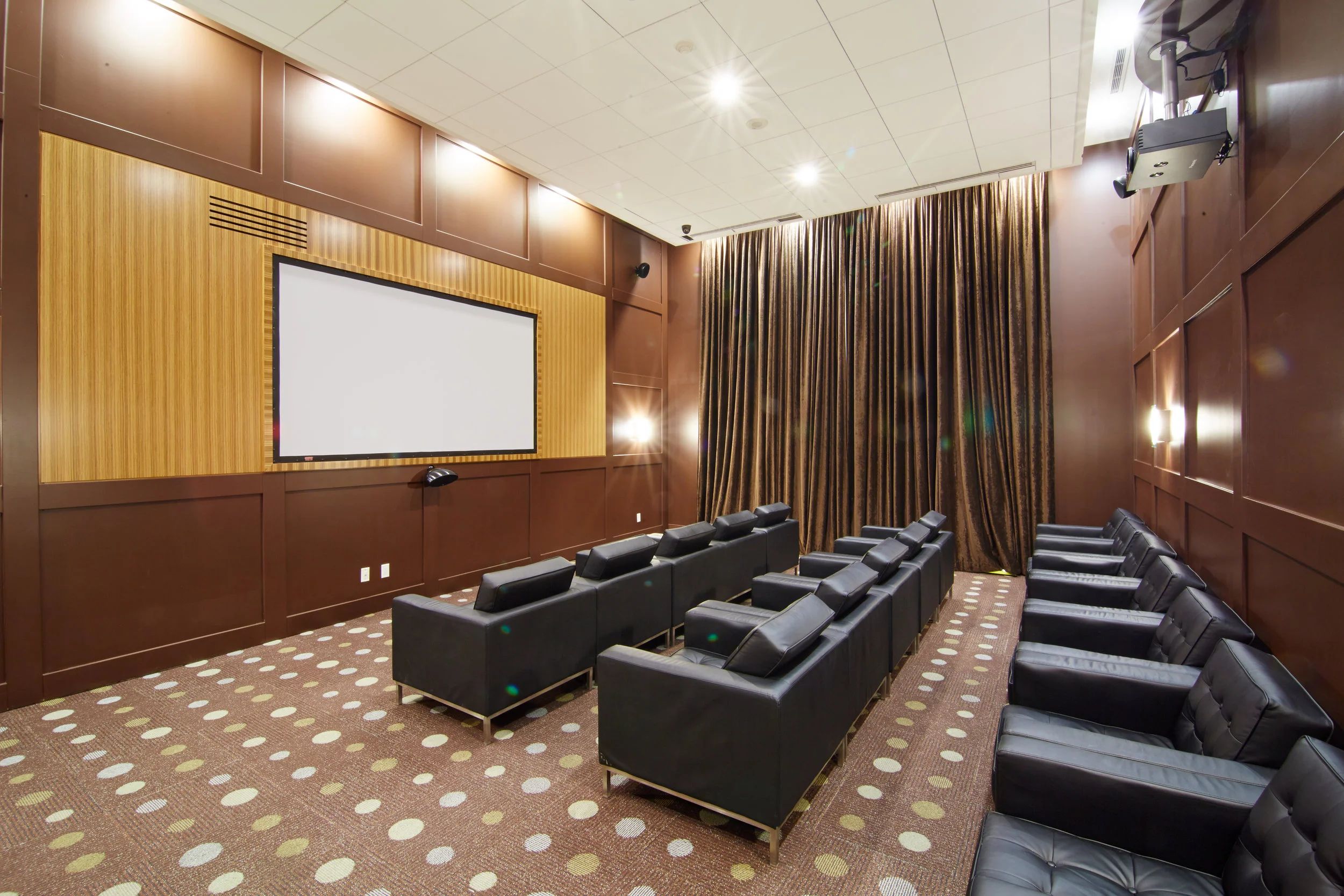 magestic court 2.jpg