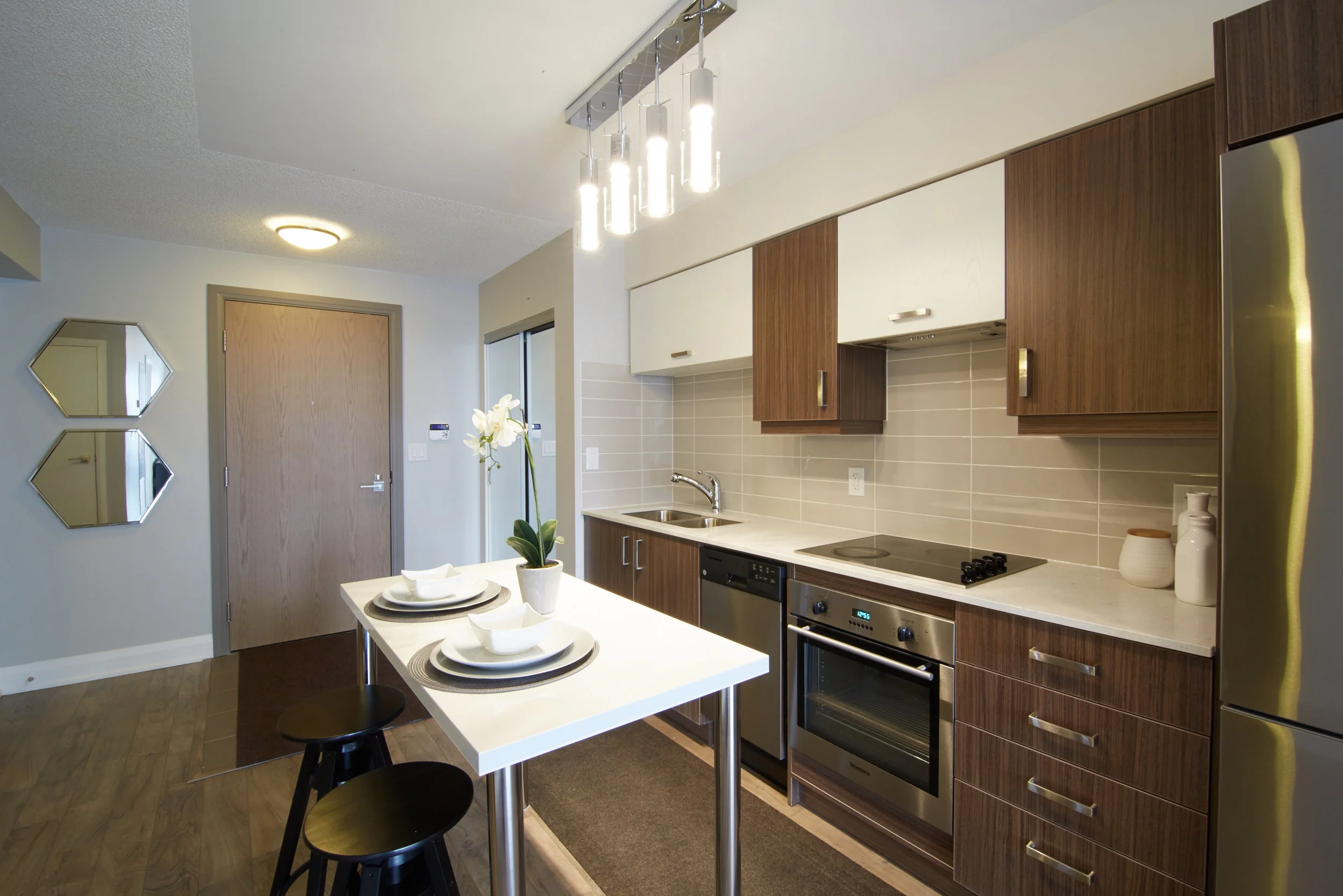 18 Uptown Drive 012.jpg