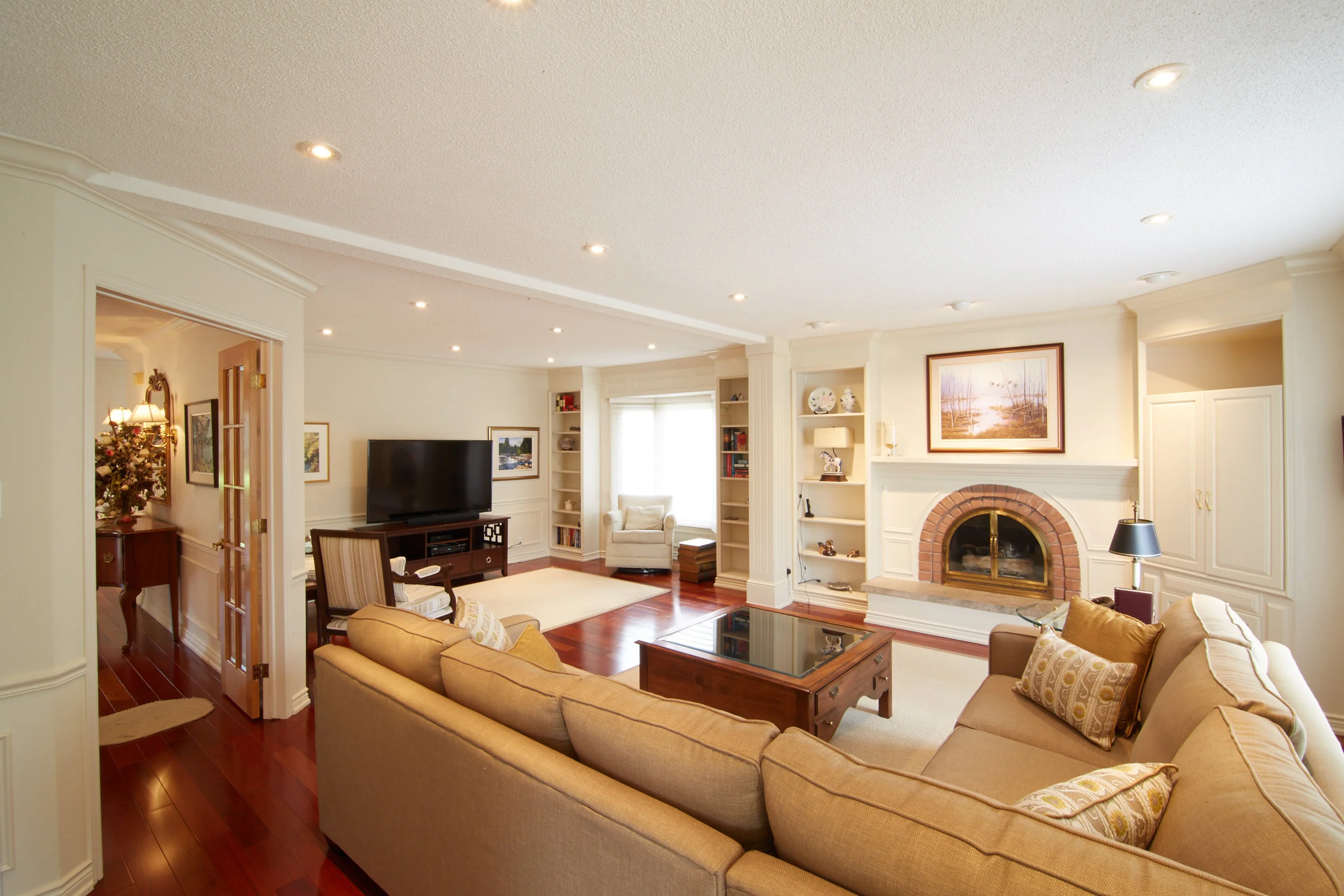 128 Lake Driveway West 11.jpg