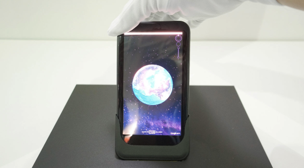 AUO Bendable phone.png