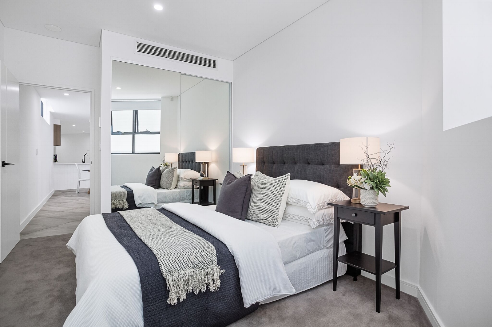 frazer_street_collaroy_bedroom_lux_styling.jpeg