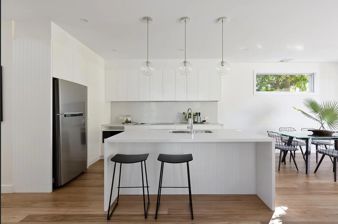 Travers.rd.kitchen.styling.coastal.living.jpg