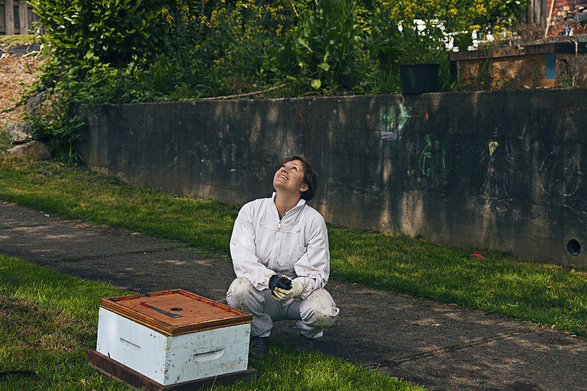 Melissa Cartwright (Mellifera Bees)