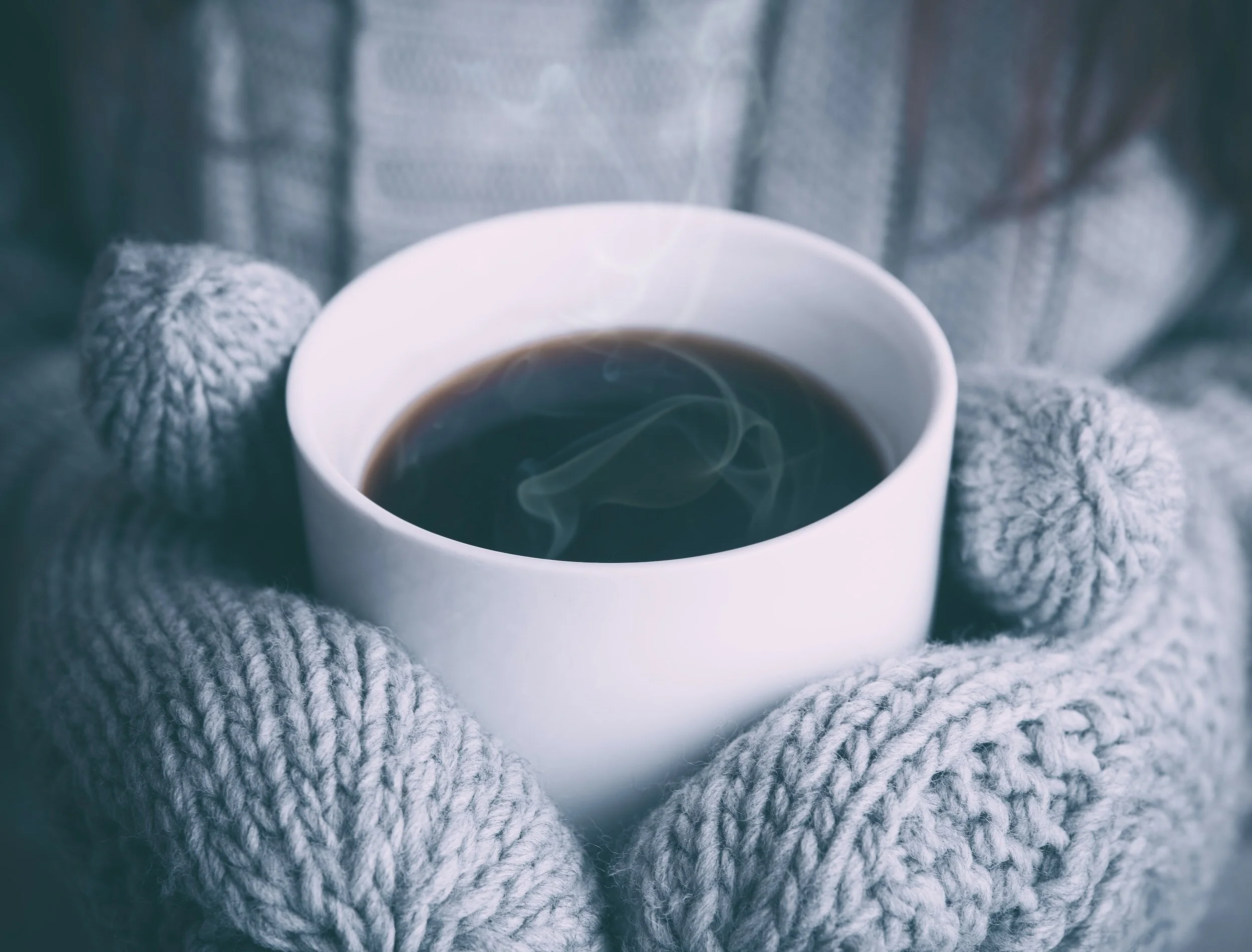 5 Hacks to Stay Warm After Swim in the Winter