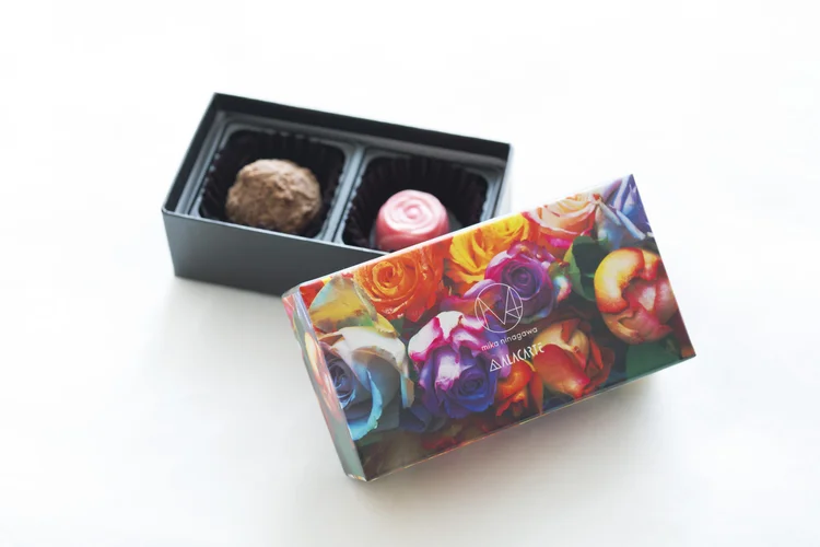 Alacarte M Mika Ninagawa M Mika Ninagawa