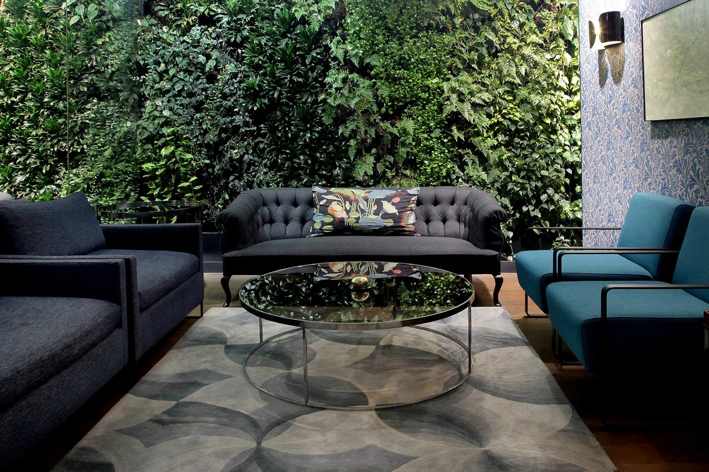 Slow in the city.jpg