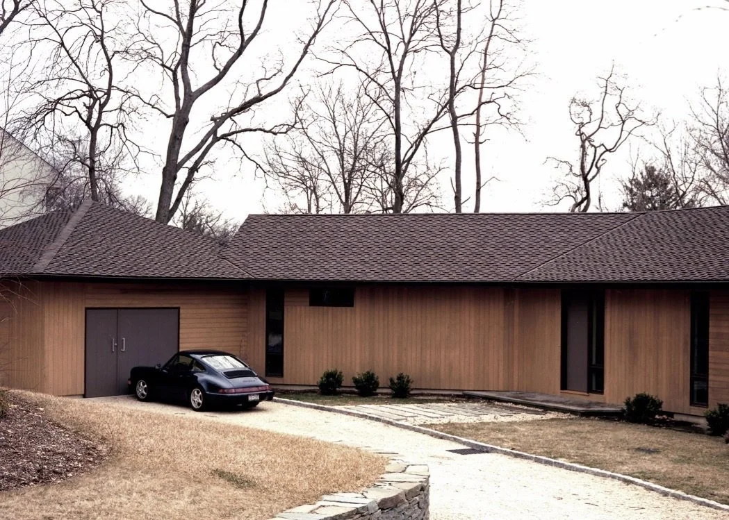 exterior1.jpg