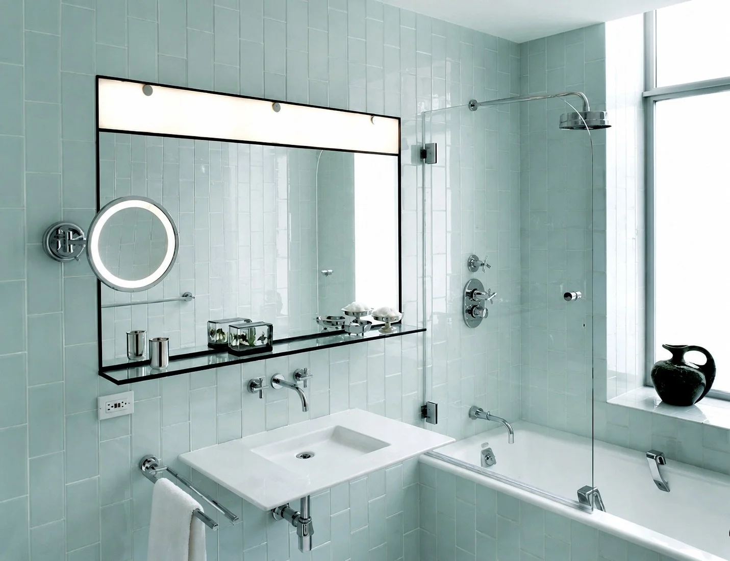 guest bath.jpeg