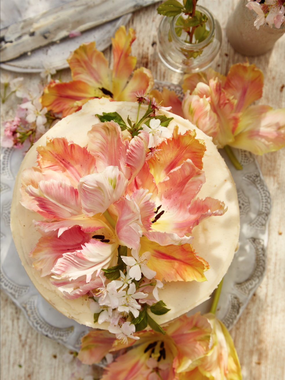 LOUISE HAGGER | DARA SUTIN | WEDDING CAKE