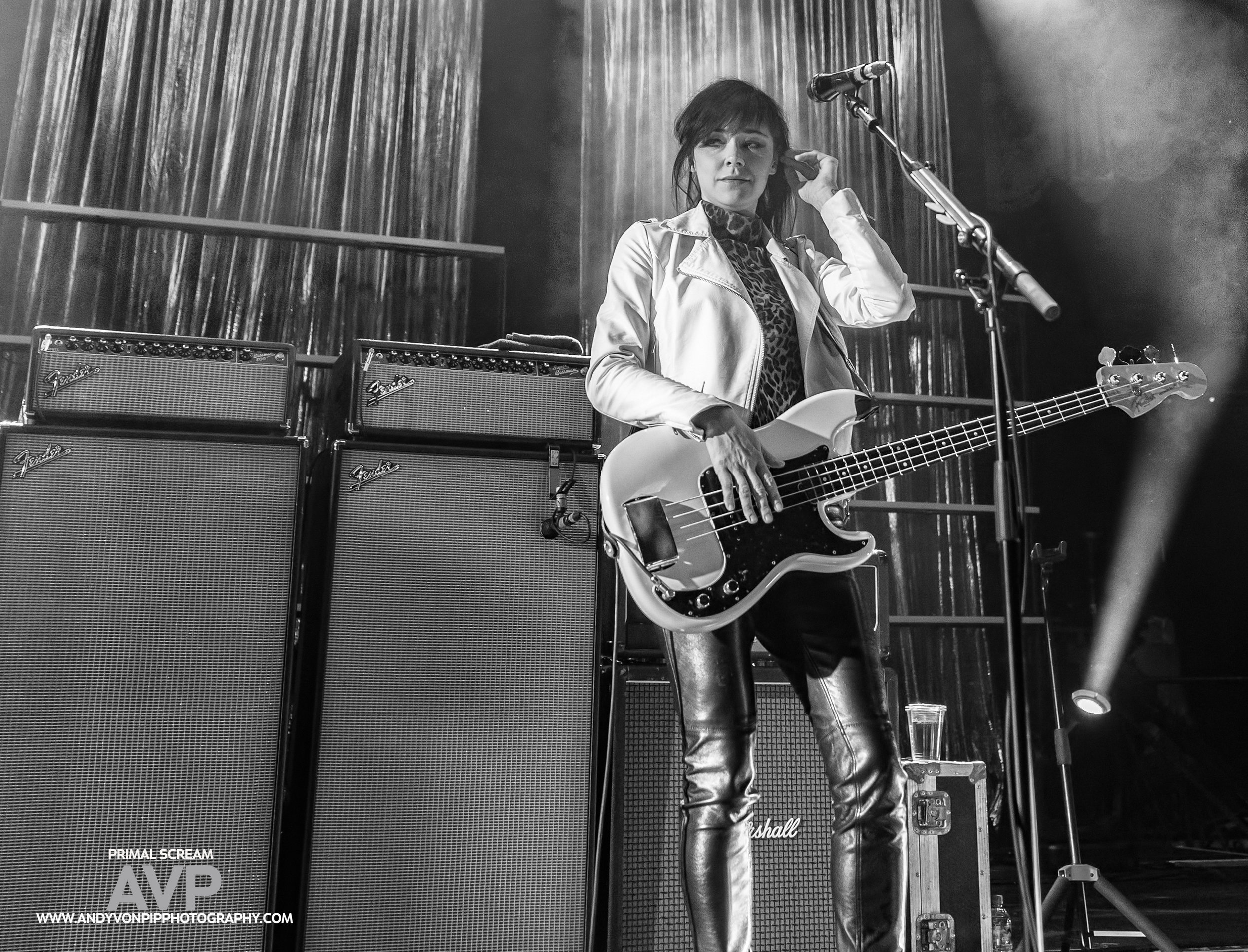 15-PRIMAL SCREAM - LIVERPOOL - 27.11.16 -Andy Von Pip.jpg