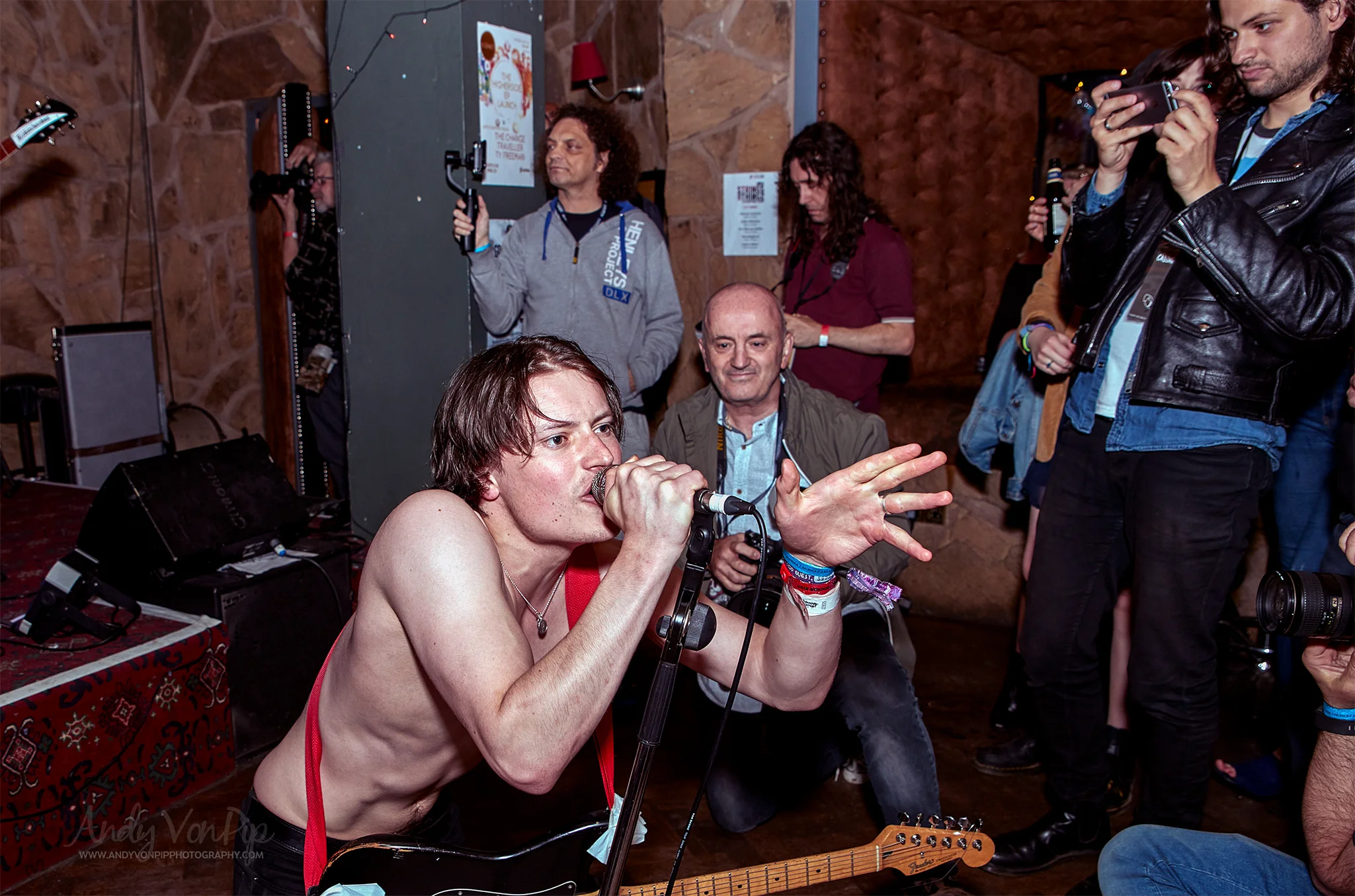 Avalanche Party - Liverpool Calling