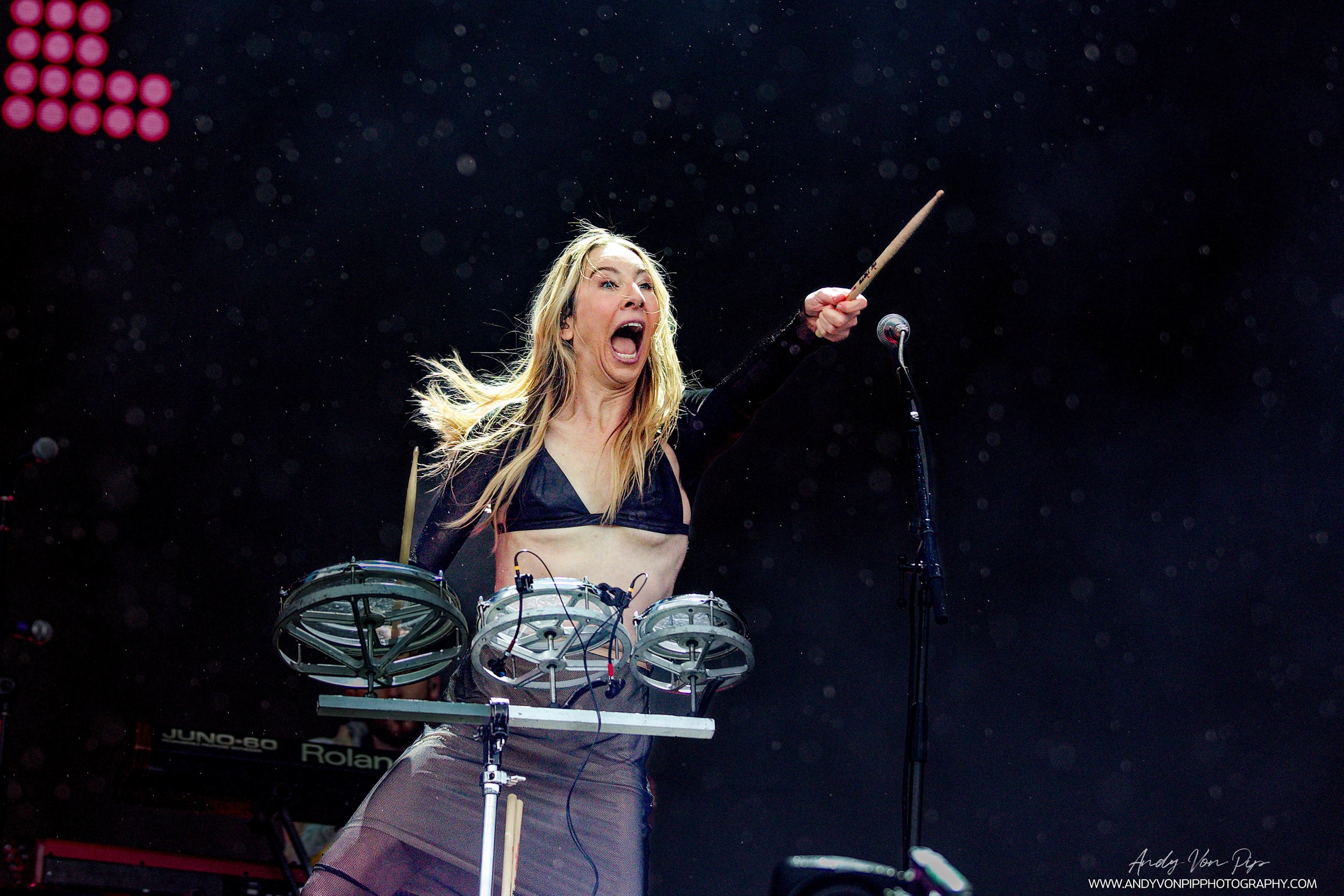 Este Haim - HAIM -  BBC Radio 1 Big Weekend - Liverpool