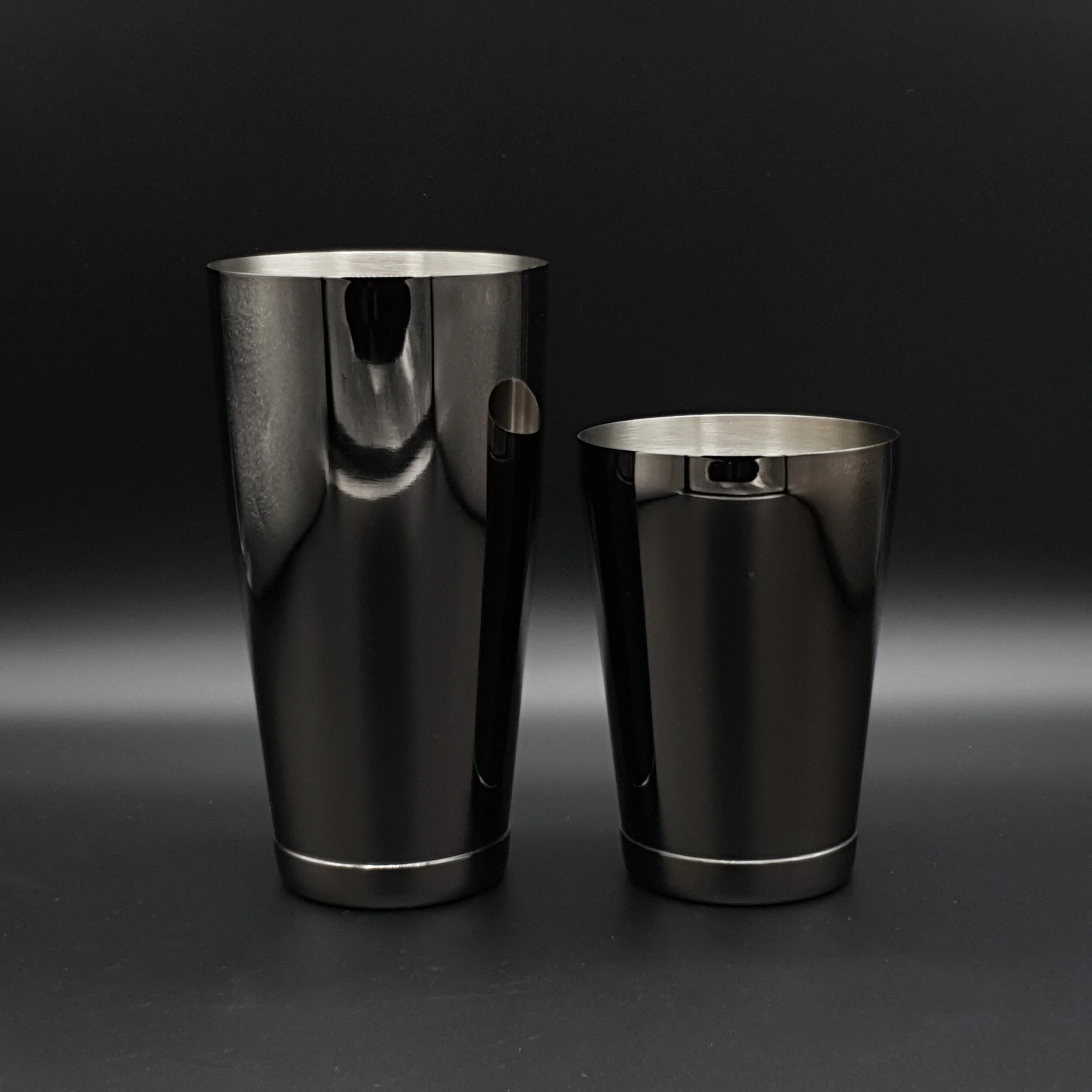 Cocktail Corner - boston shaker toby tins black weighted.jpg