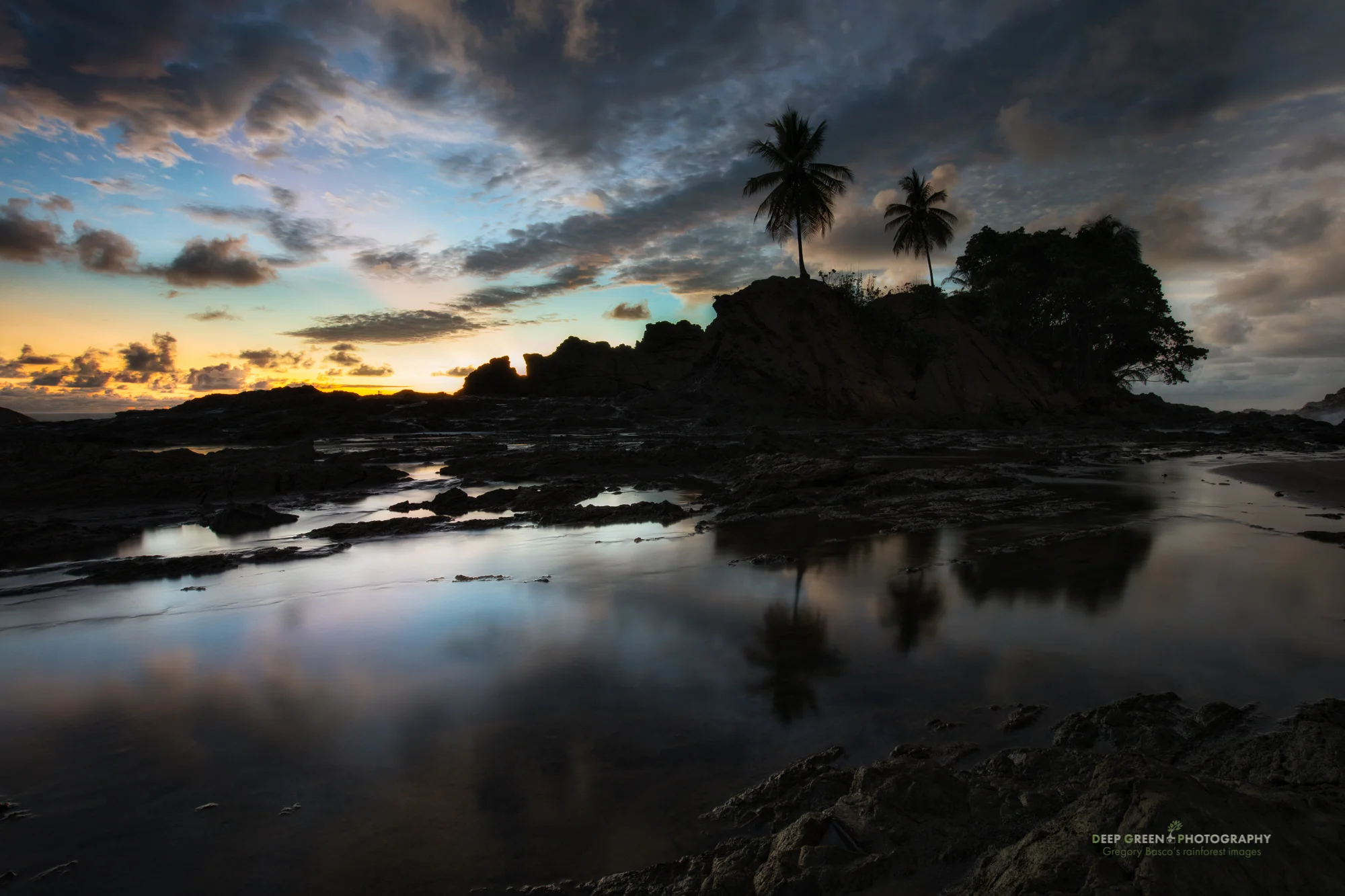Dominaclito Beach, Costa Rica