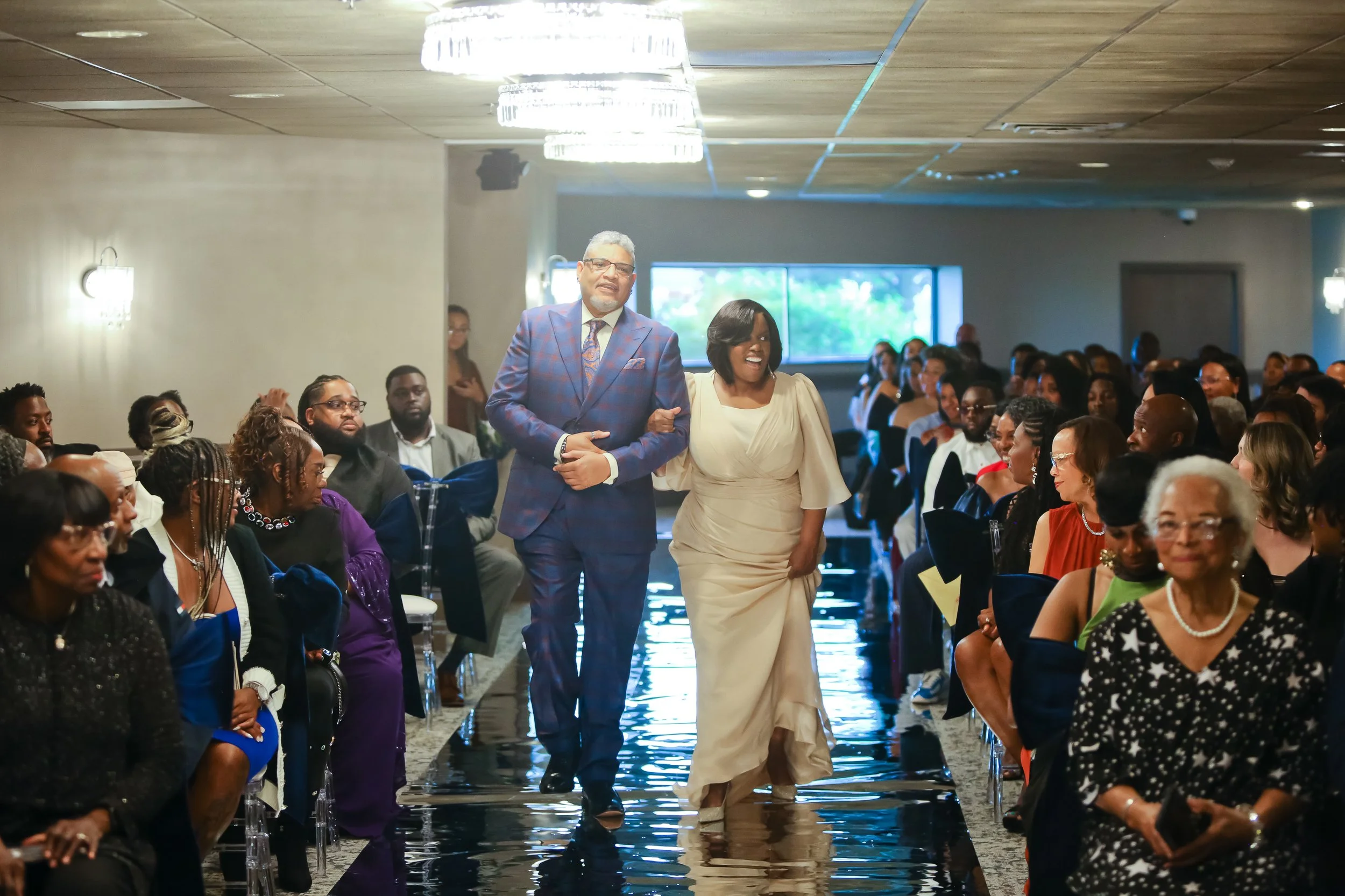 Stefan Kelly Wedding Ceremony NaturalColor-15.jpg