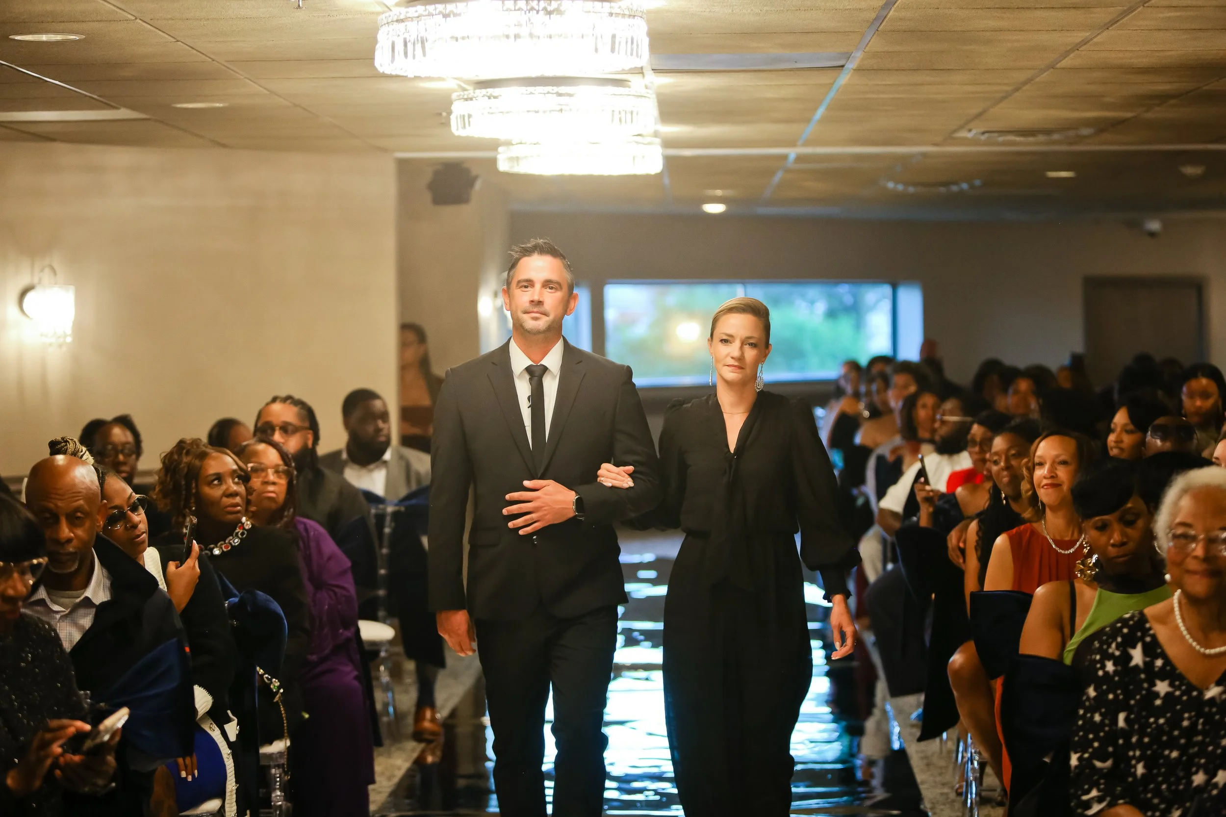 Stefan Kelly Wedding Ceremony NaturalColor-6.jpg