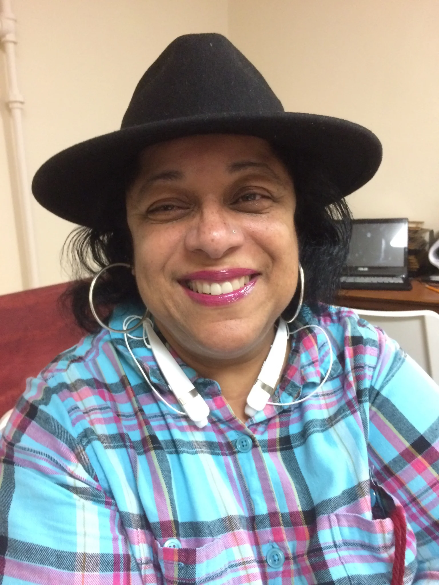 Marva created and now leads our “Knitting Club.”