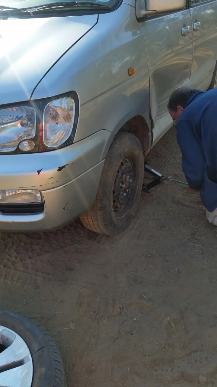 Changing tire #4