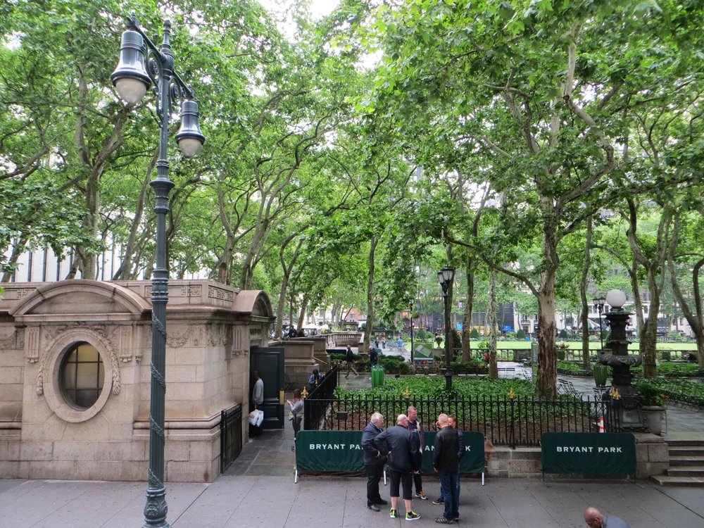 bryant_park.jpg