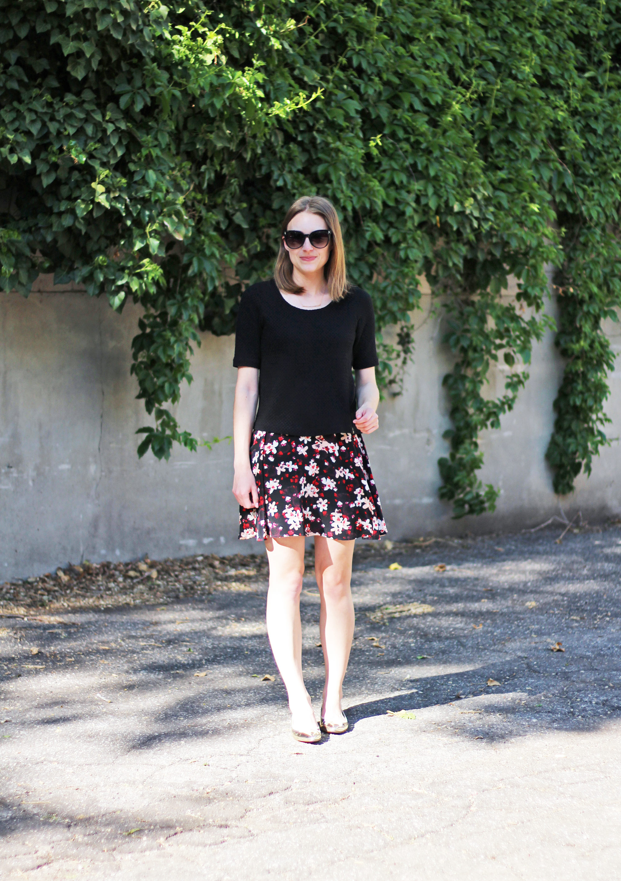 Spring grad school outfit idea with a floral mini skirt | Cotton Cashmere Cat Hair