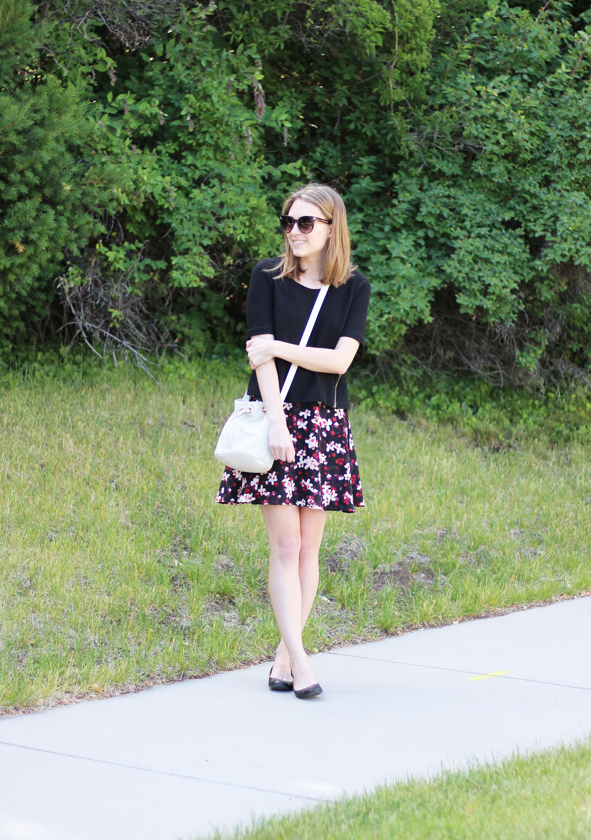 Spring grad school outfit idea with a floral mini skirt | Cotton Cashmere Cat Hair