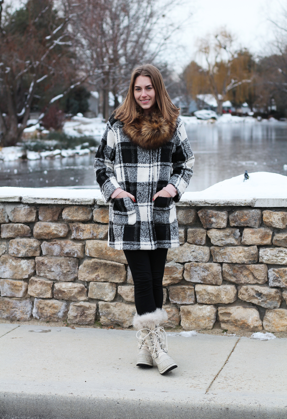 Sorel Tofino faux fur snow boots — Cotton Cashmere Cat Hair