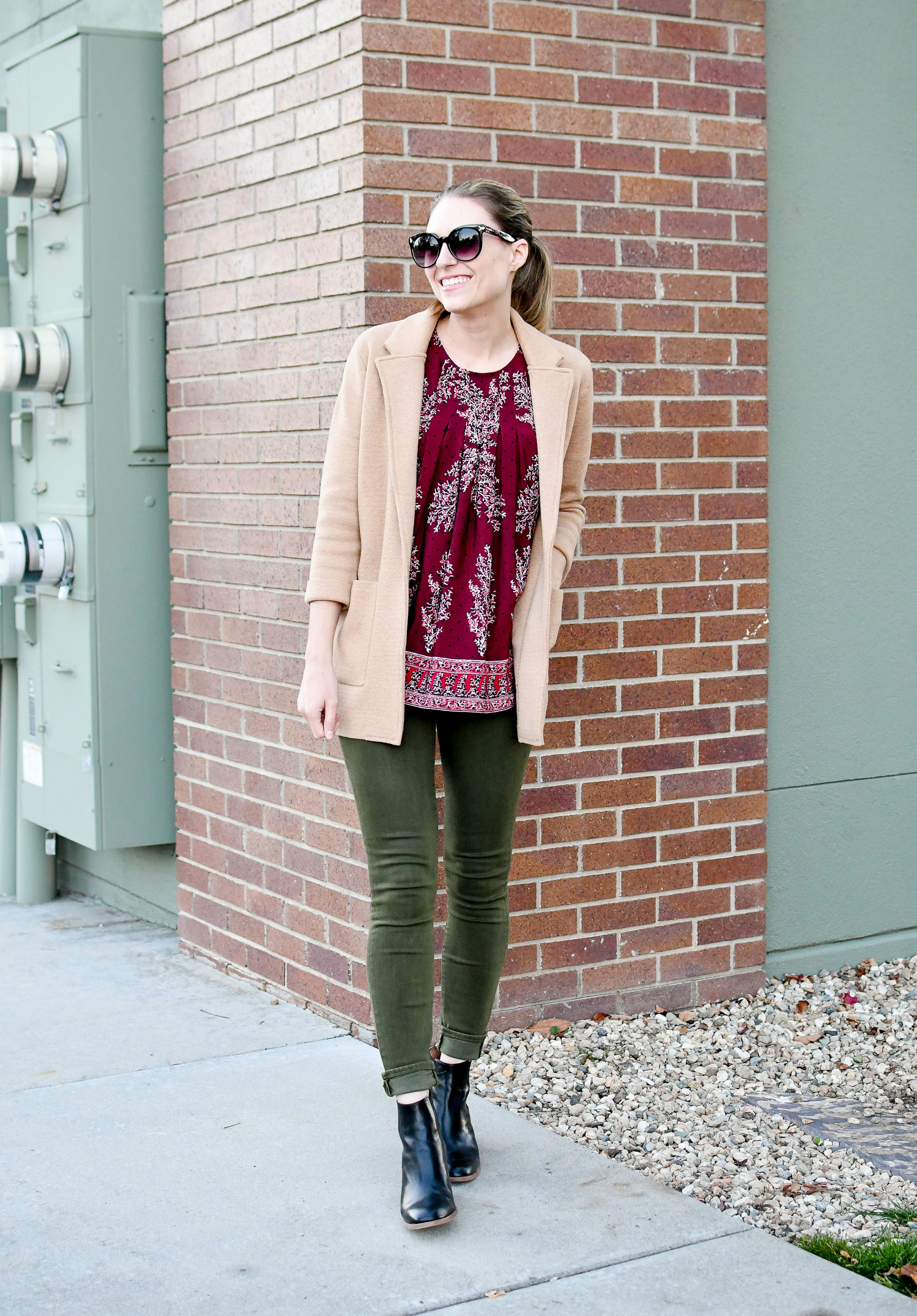 How to wear burgundy and olive together