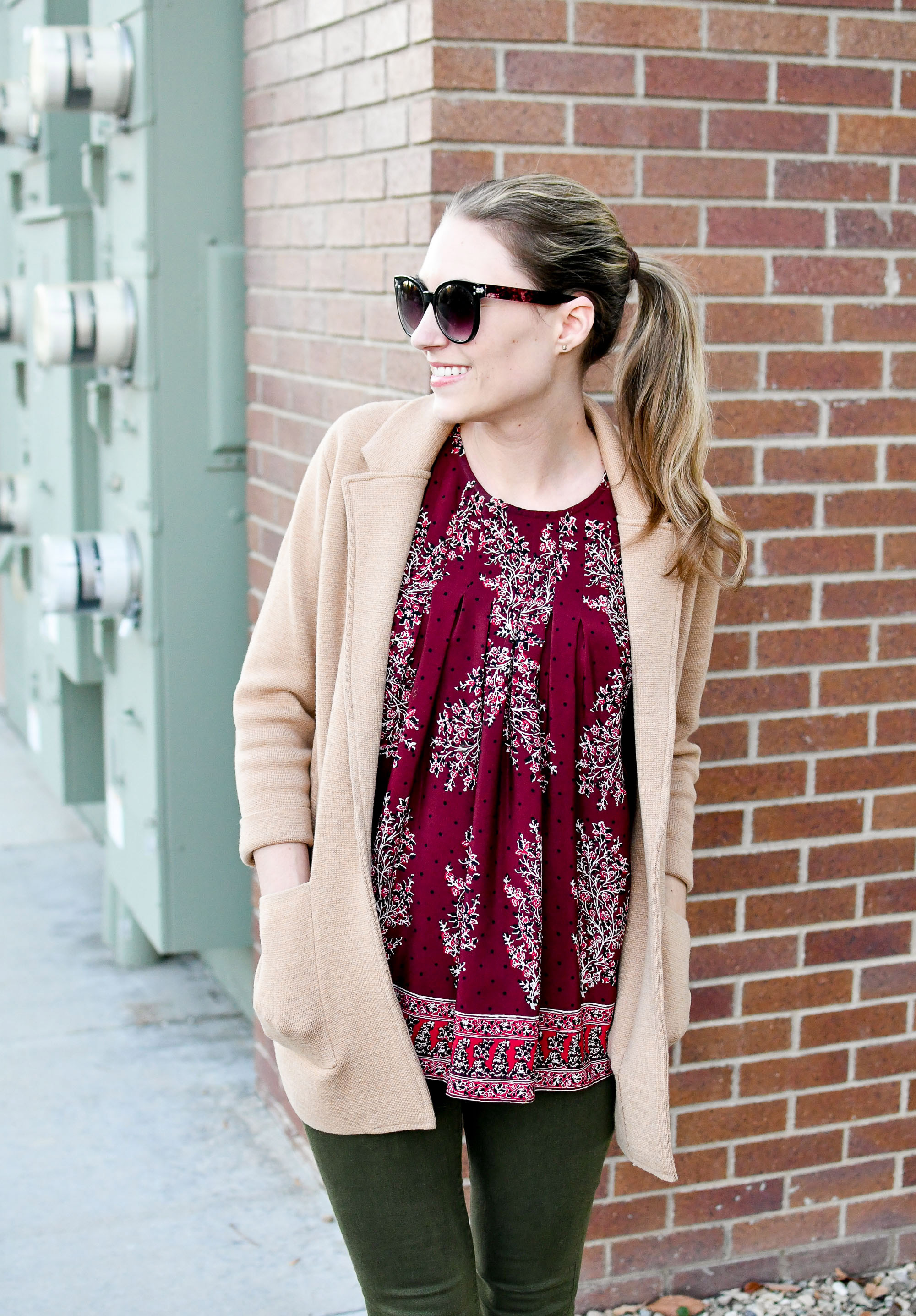 How to wear burgundy and olive together
