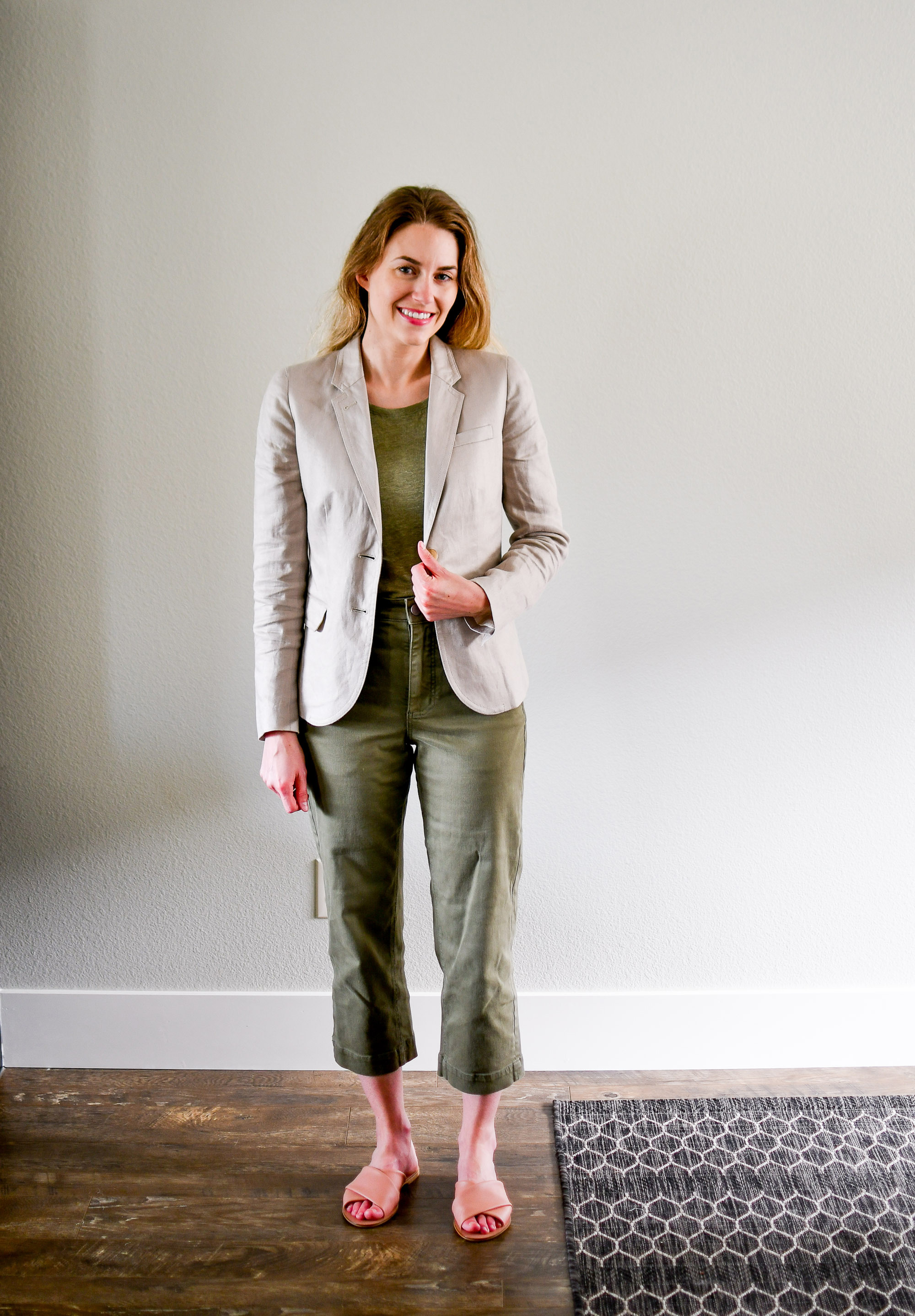 Monochrome green summer work outfit with linen blazer and pink sandals — Cotton Cashmere Cat Hair