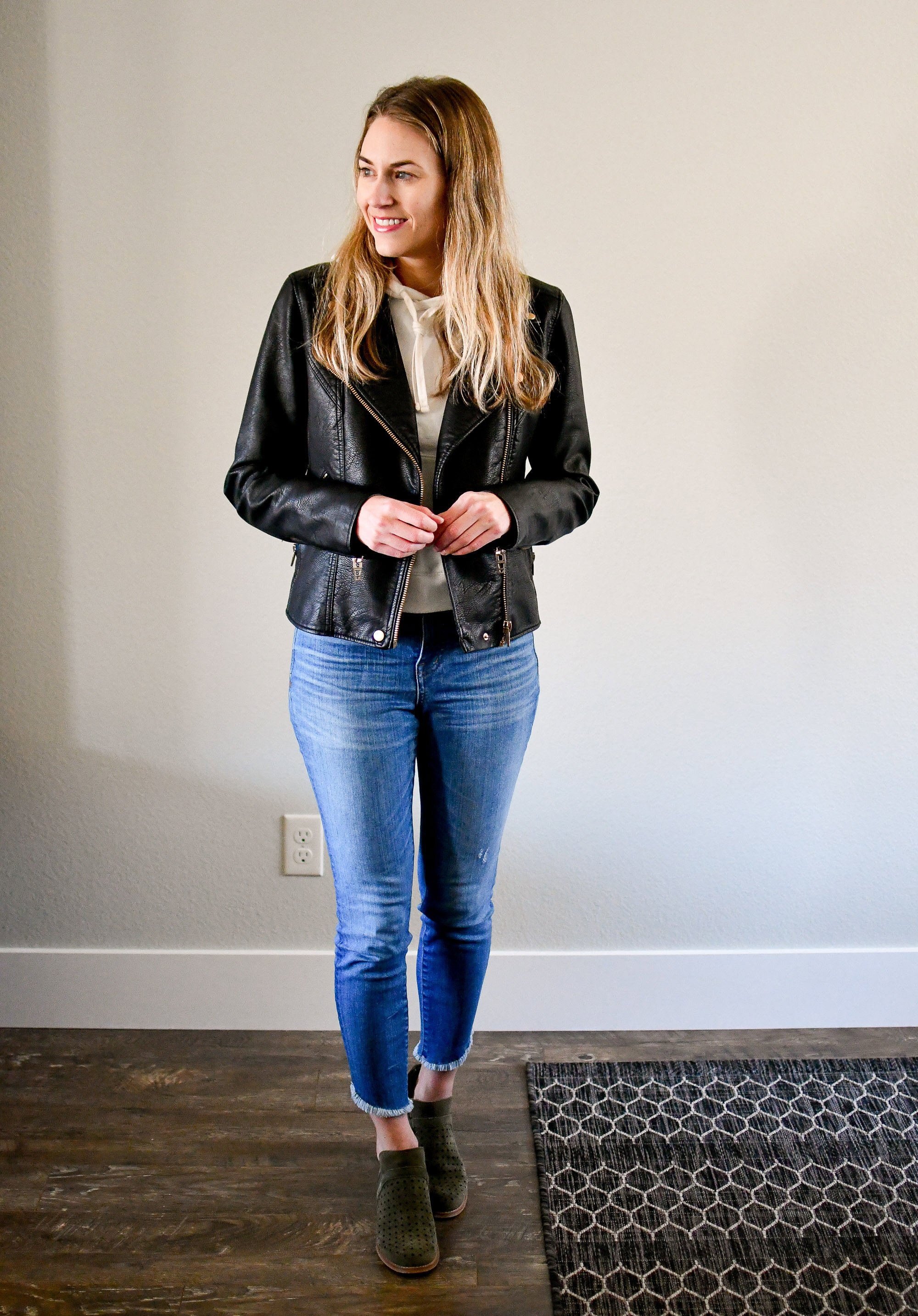 Leather jacket fall outfit with blue denim and olive ankle boots — Cotton Cashmere Cat Hair