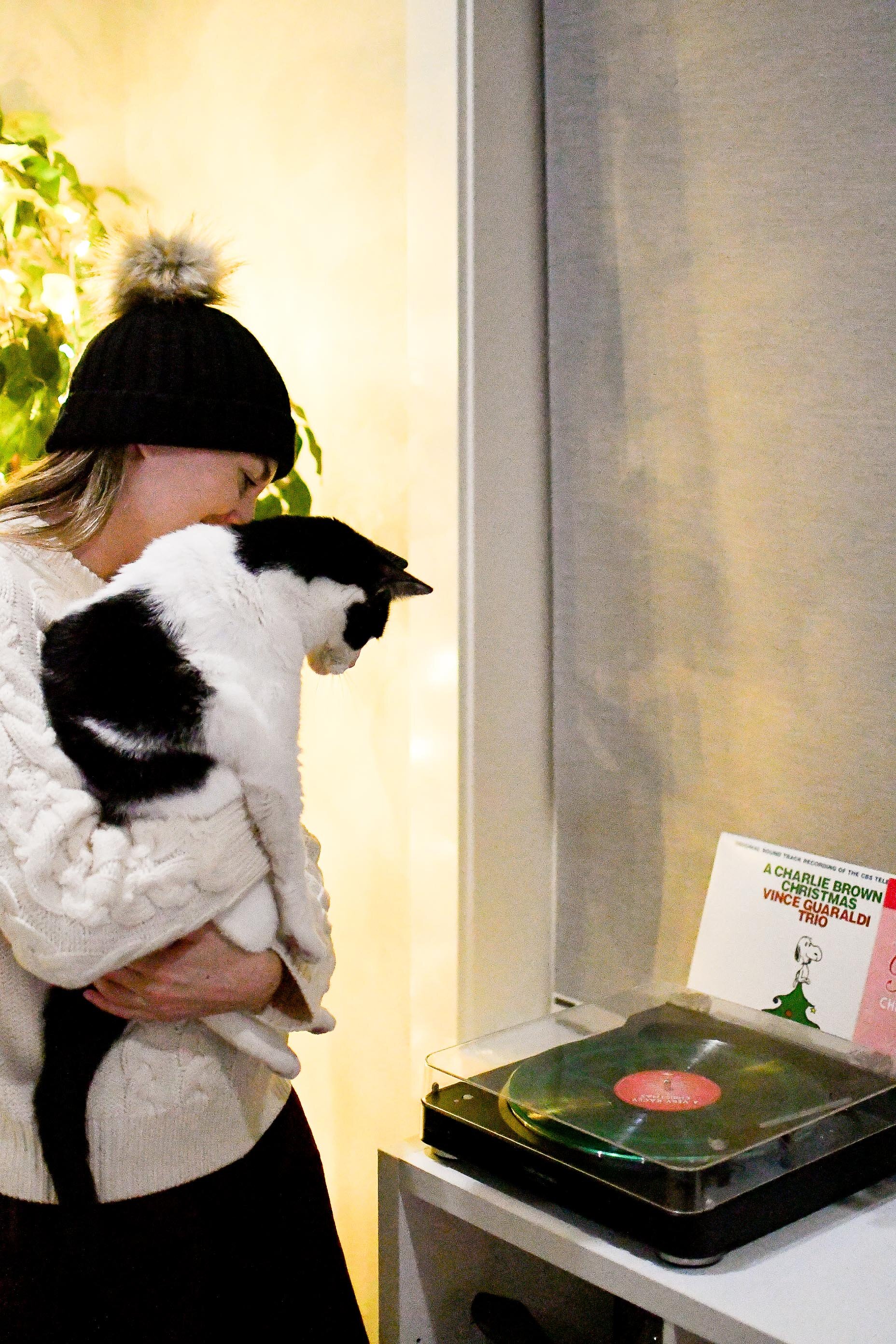 My favorite classic and modern Christmas records — Cotton Cashmere Cat Hair