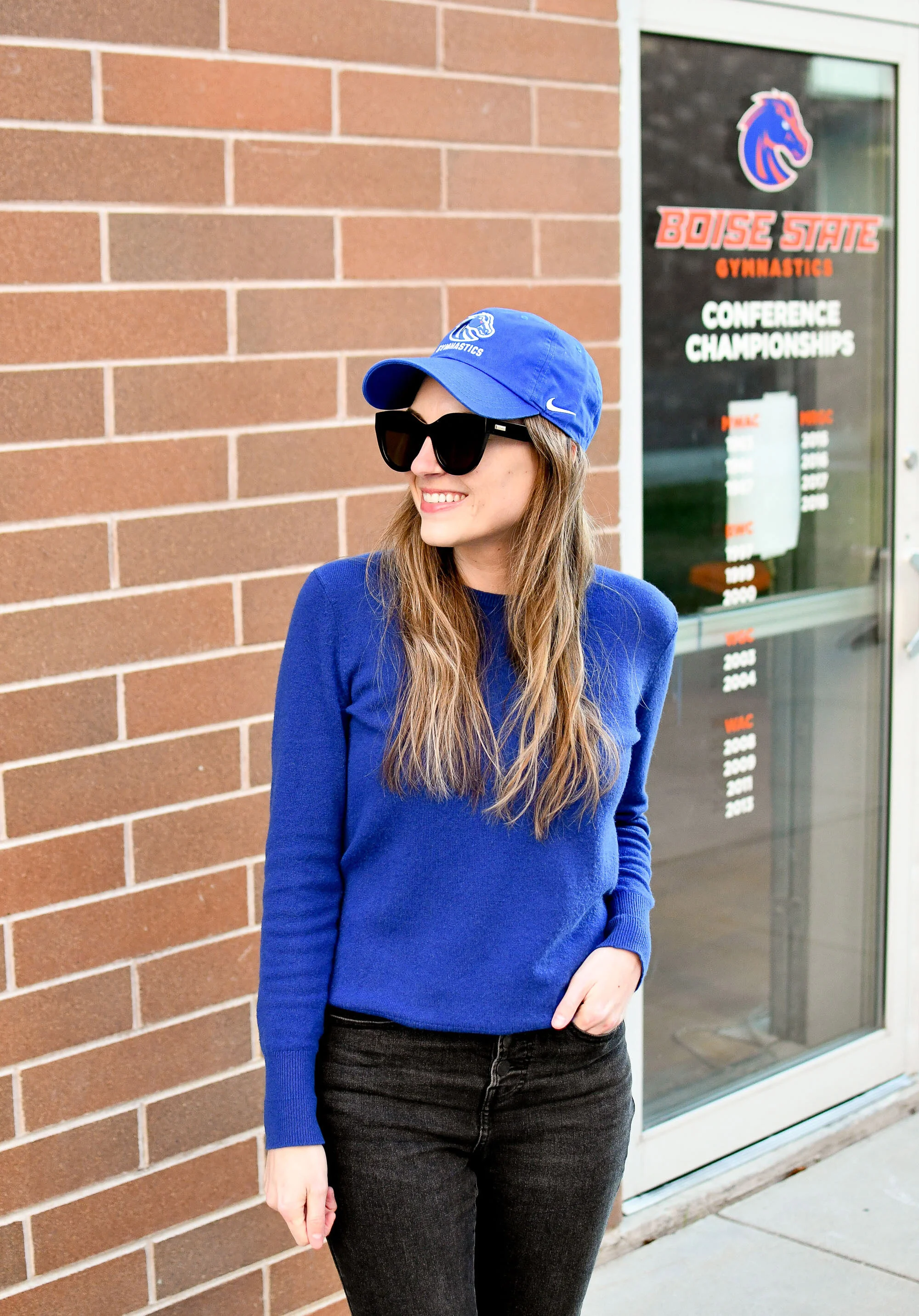 royal blue sweater outfit