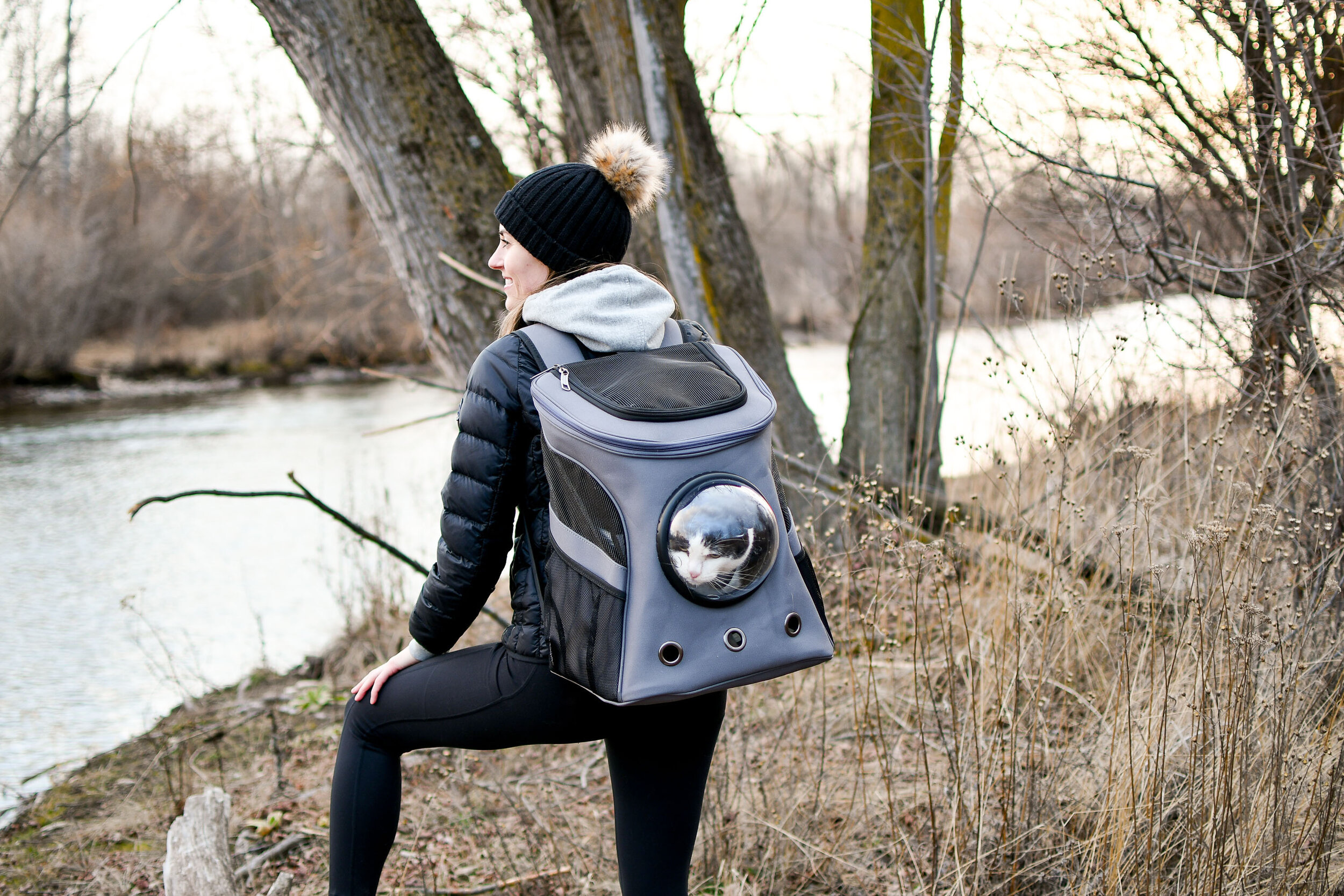 10 things I loved about winter: cat walks in cat backpacks — Cotton Cashmere Cat Hair